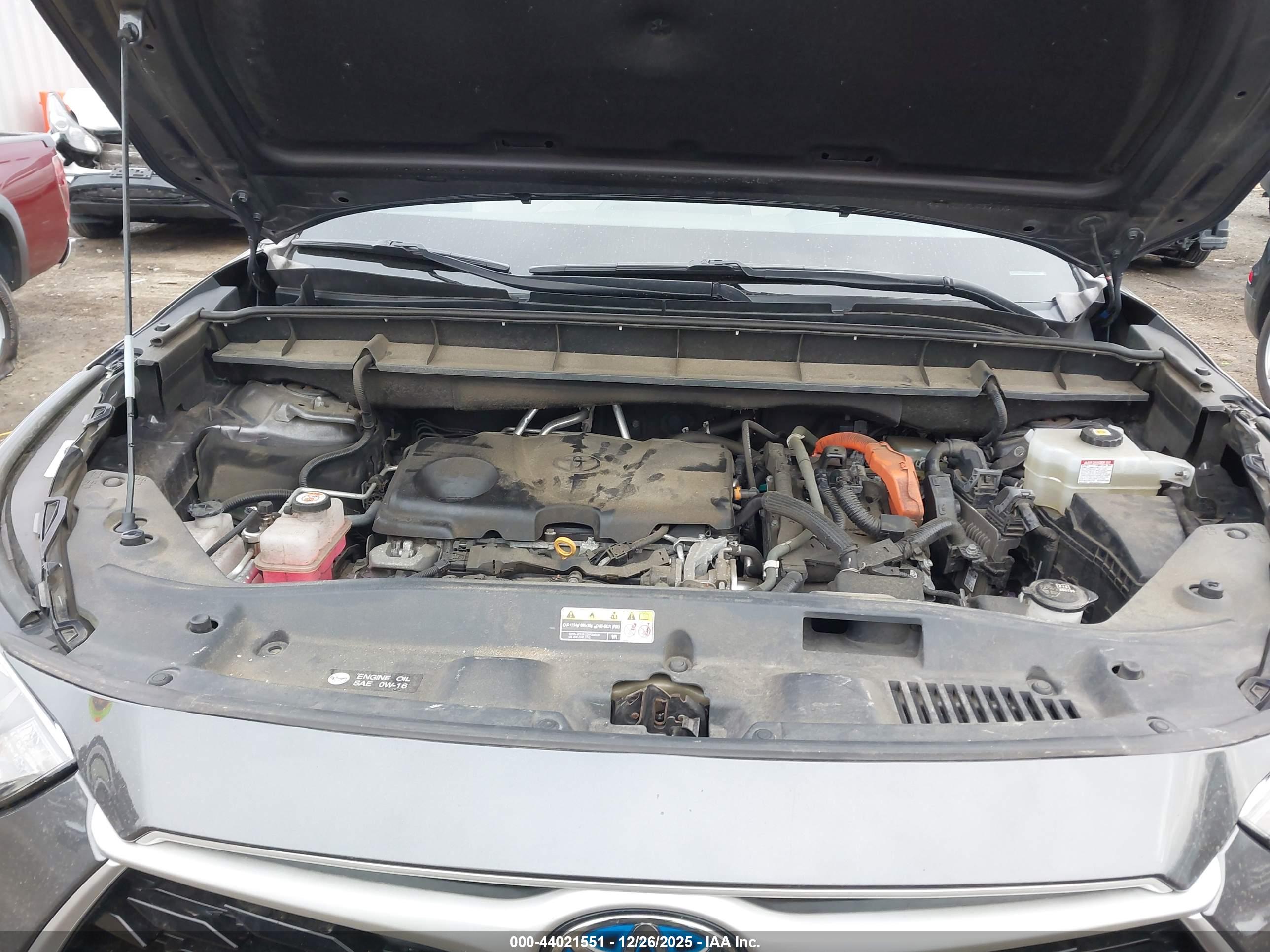 TOYOTA HIGHLANDER image 10
