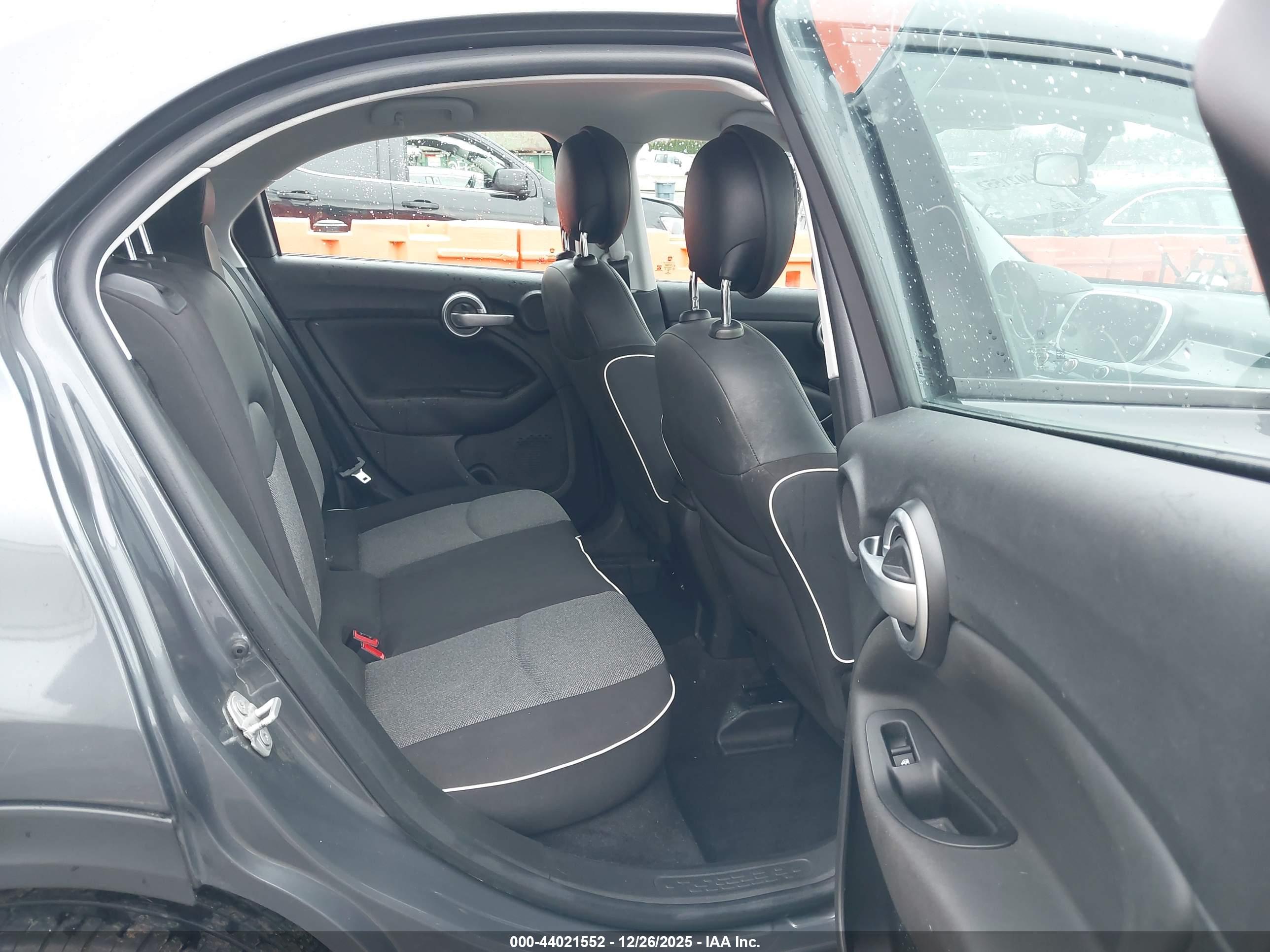 FIAT 500X image 8