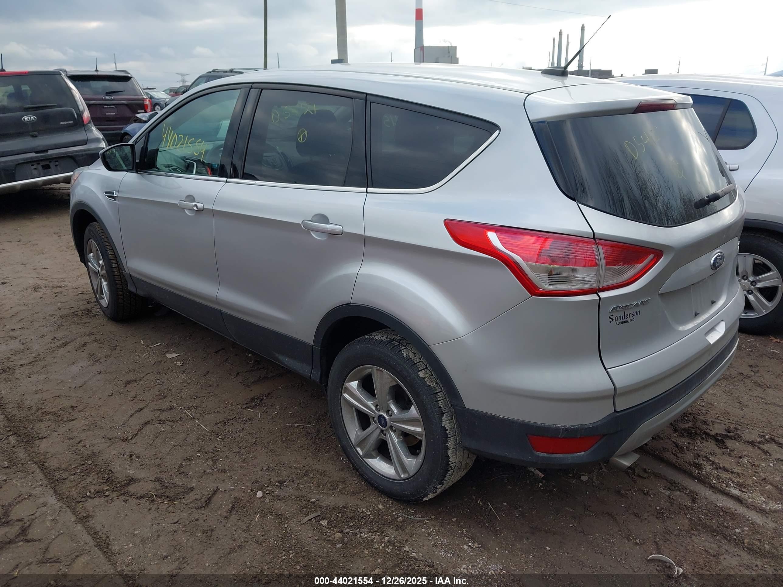FORD ESCAPE image 3
