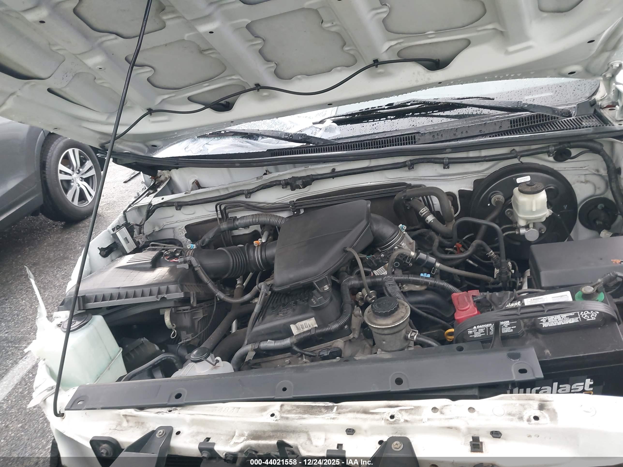 TOYOTA TACOMA image 10