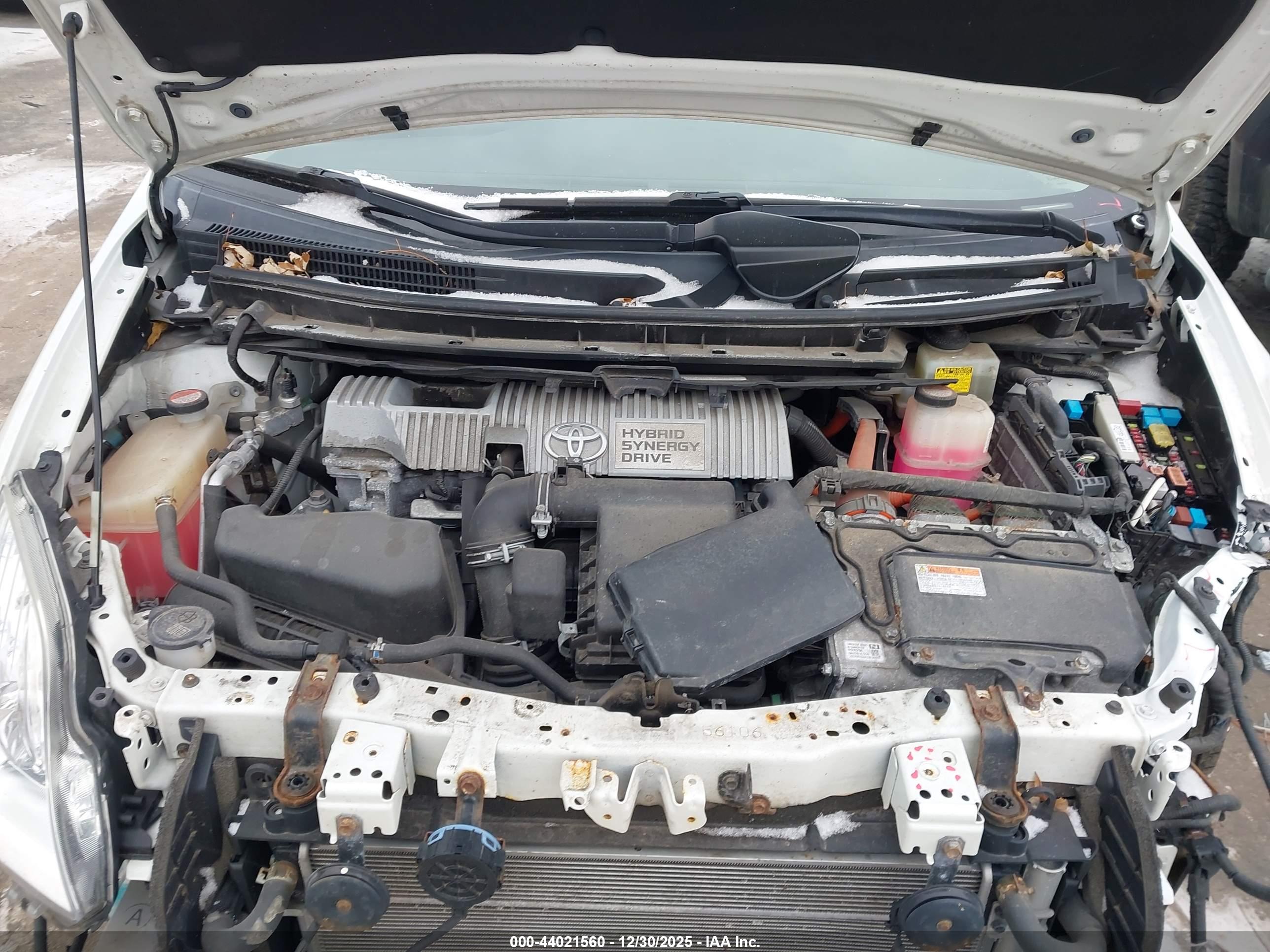 TOYOTA PRIUS image 10