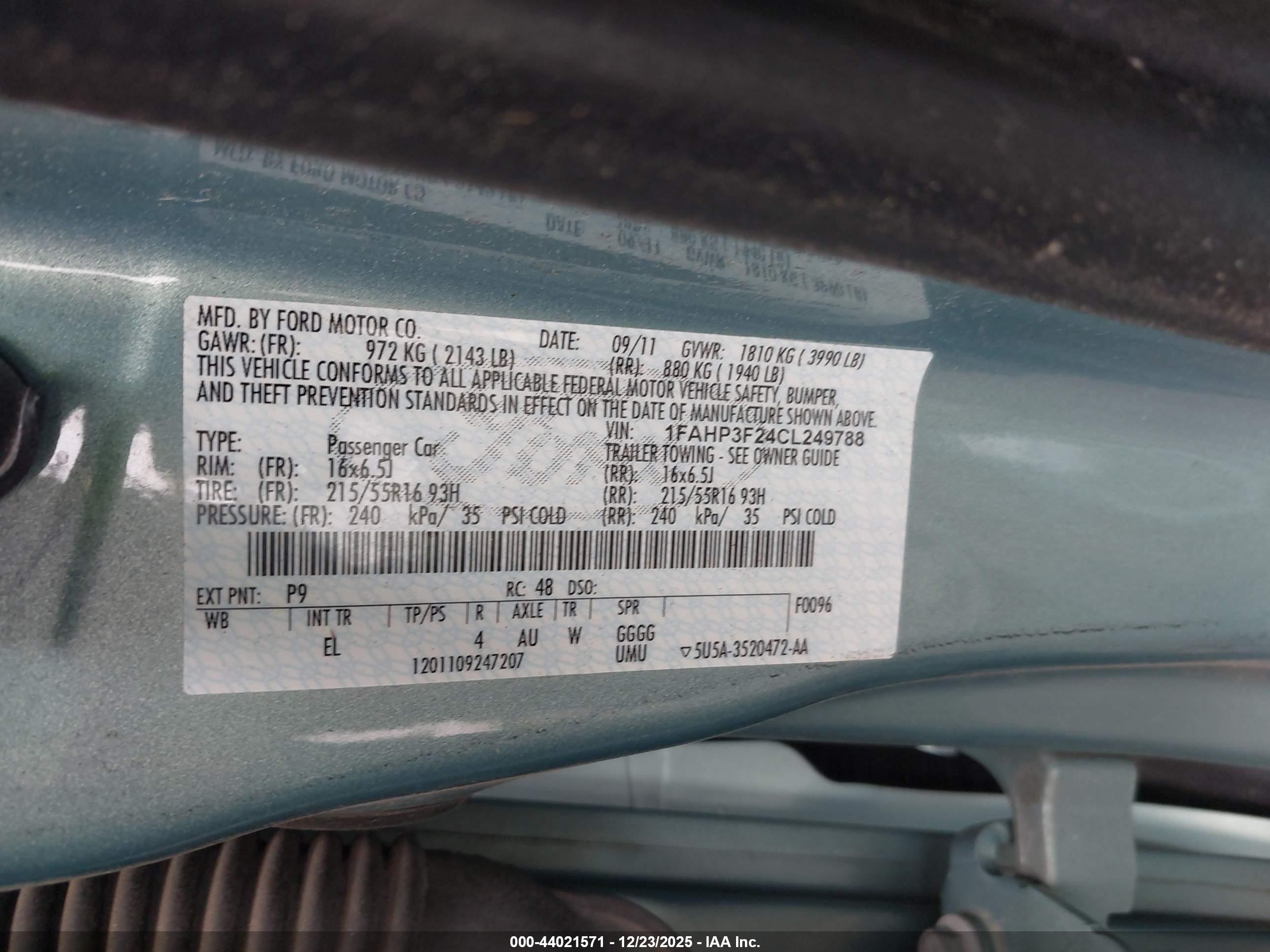 FORD FOCUS image 9