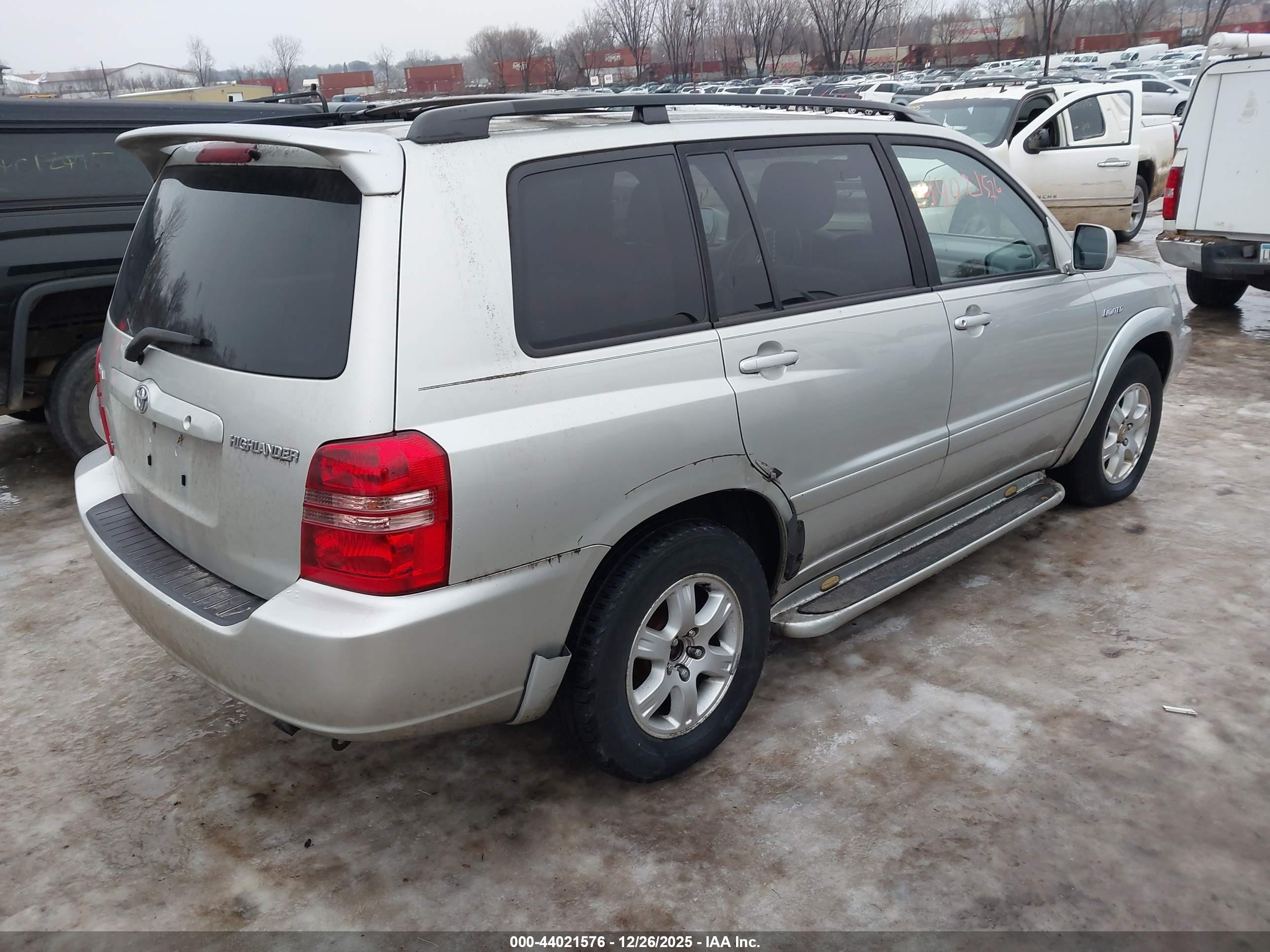 TOYOTA HIGHLANDER image 4