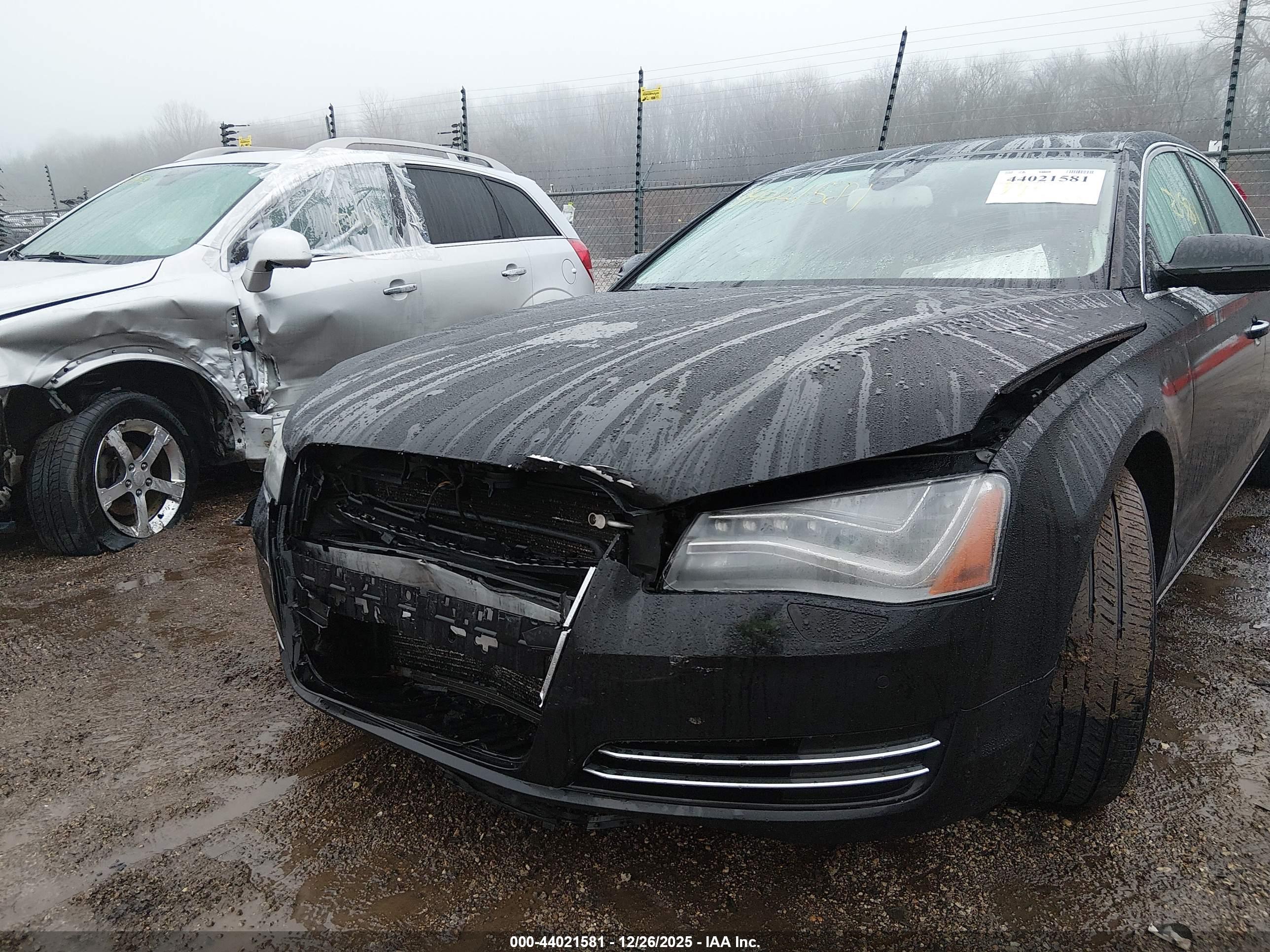 AUDI A8 image 6