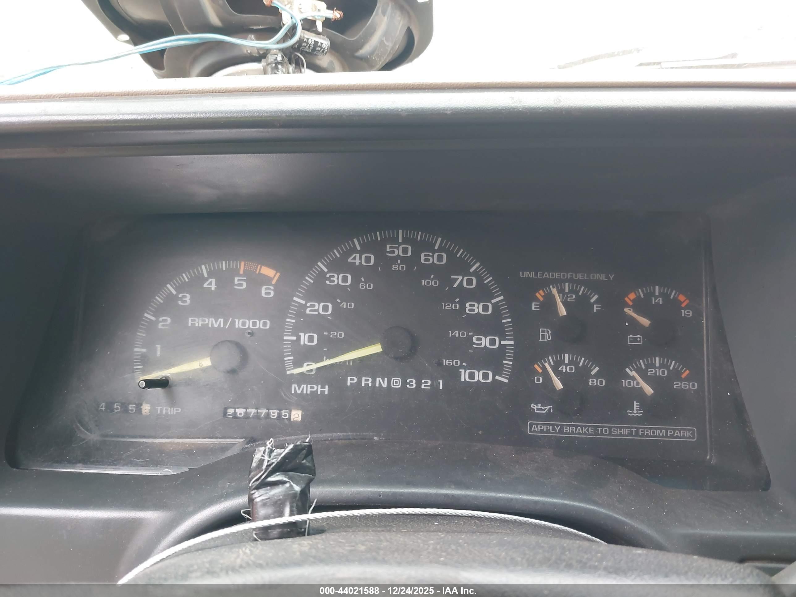 GMC SIERRA image 7