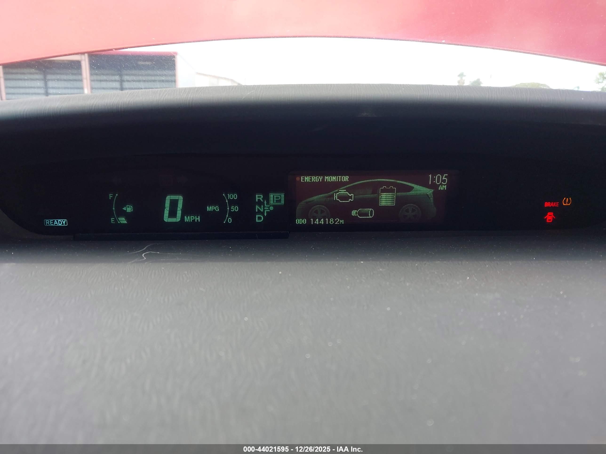 TOYOTA PRIUS image 7