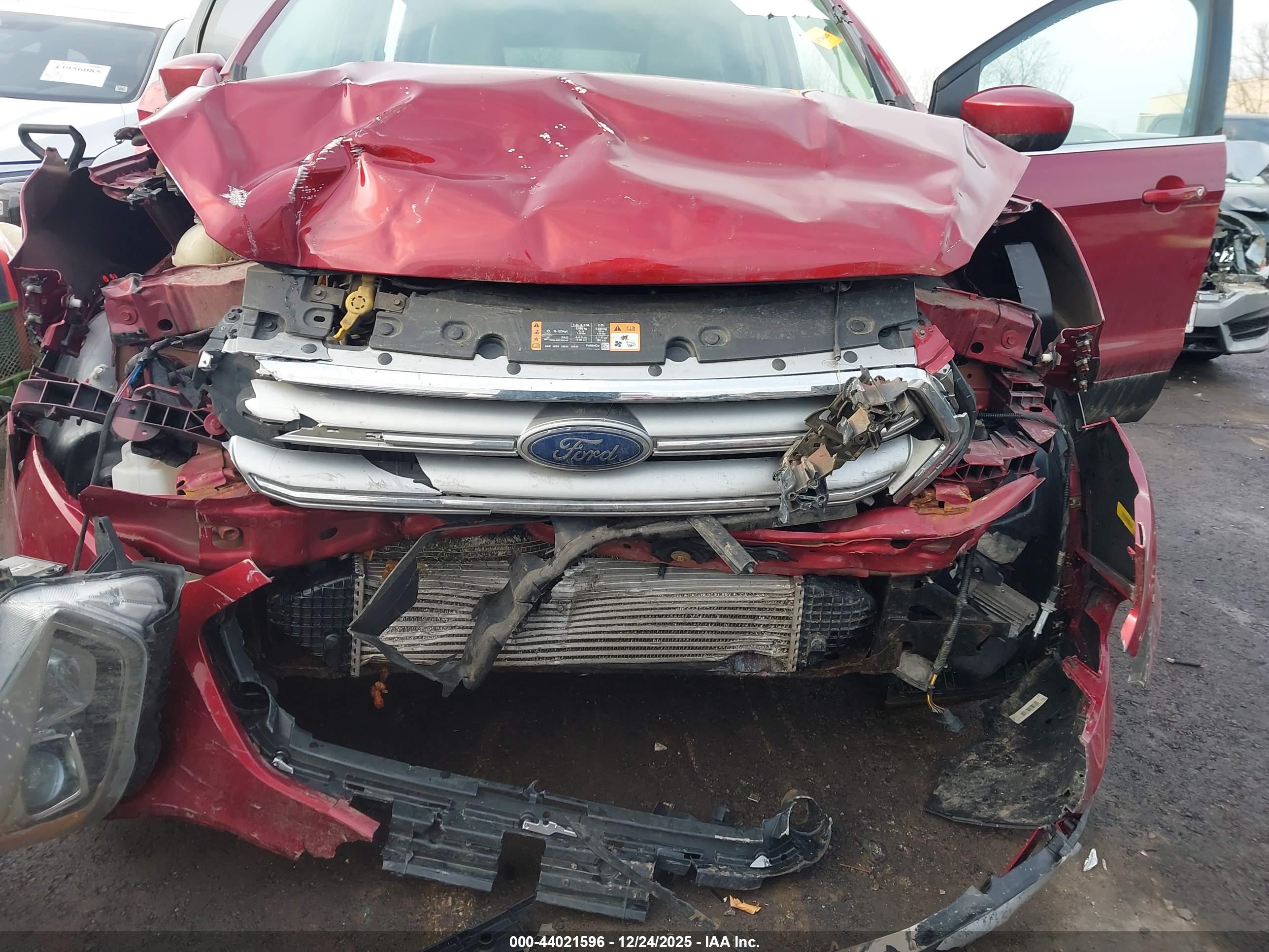FORD ESCAPE image 6