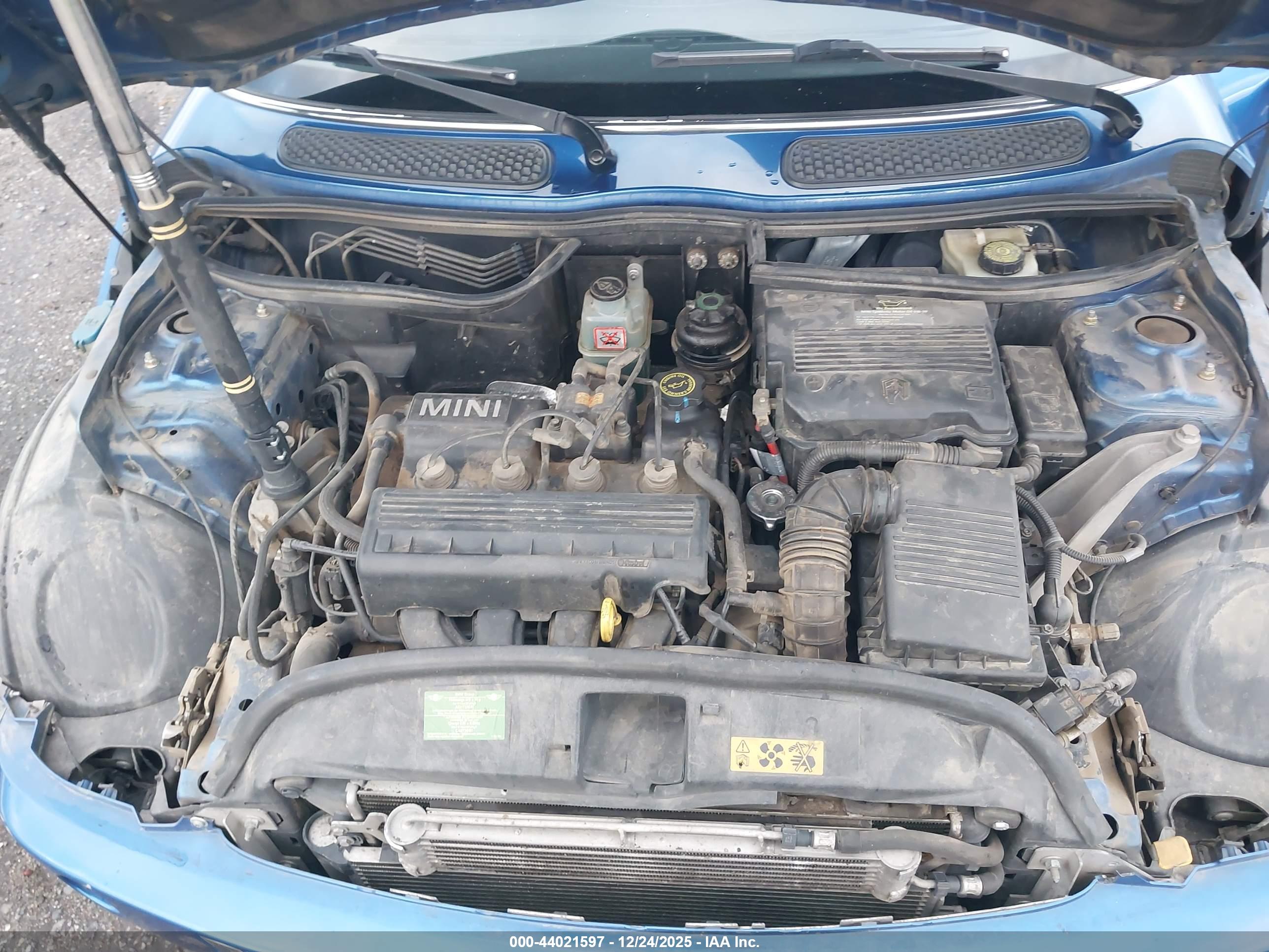 MINI COOPER image 10