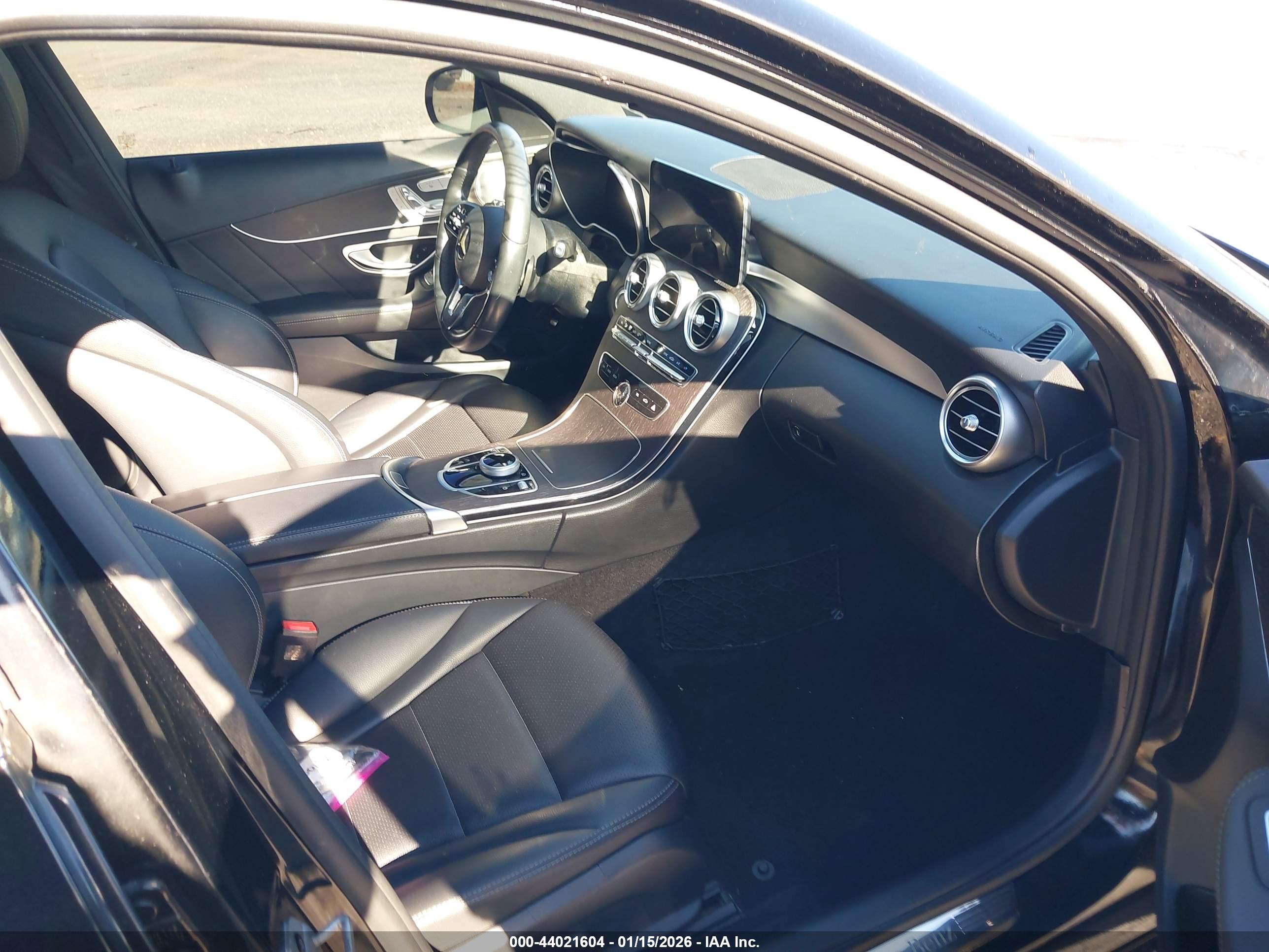 MERCEDES-BENZ C image 5