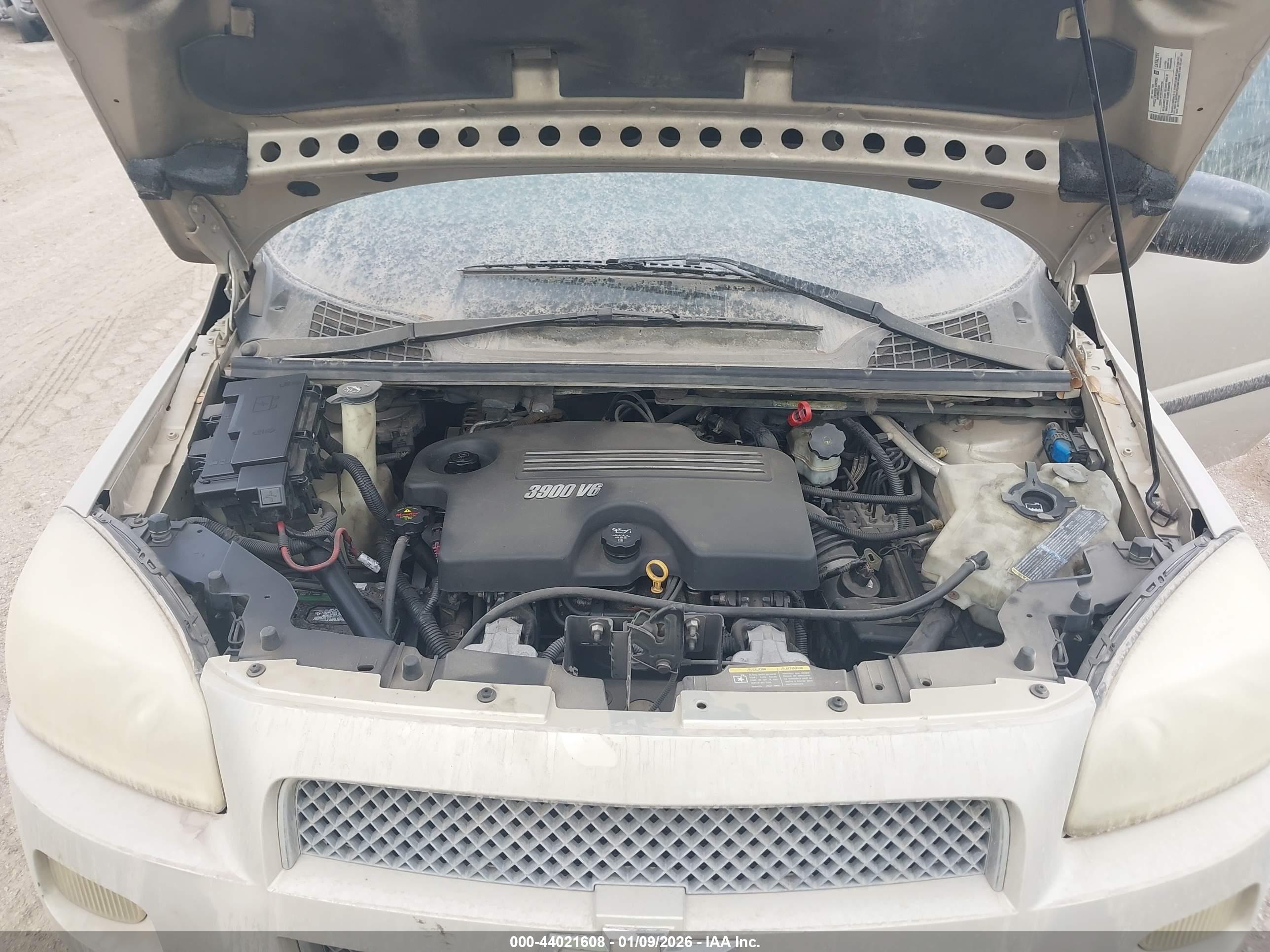 CHEVROLET UPLANDER image 10