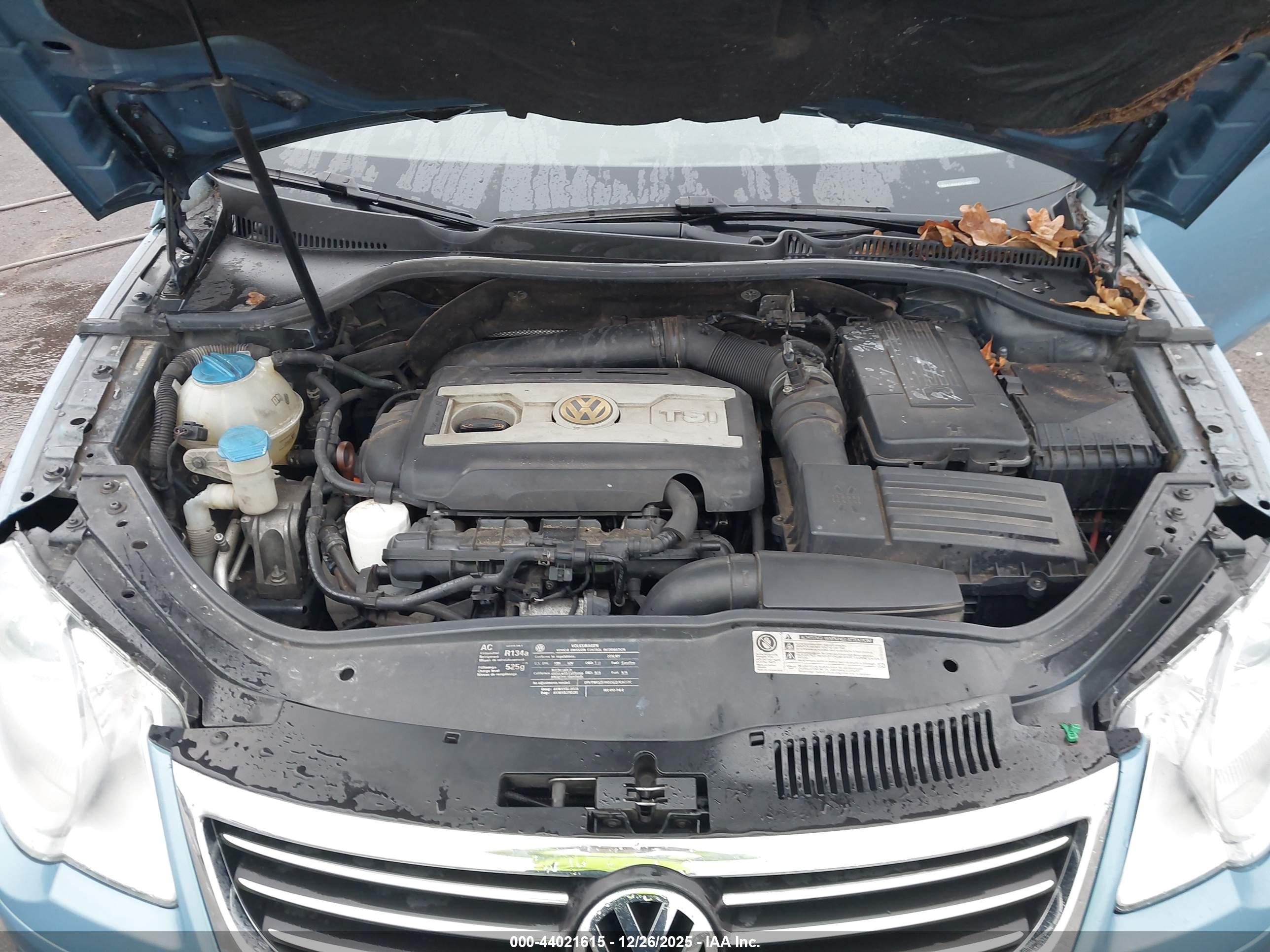 VOLKSWAGEN EOS image 10