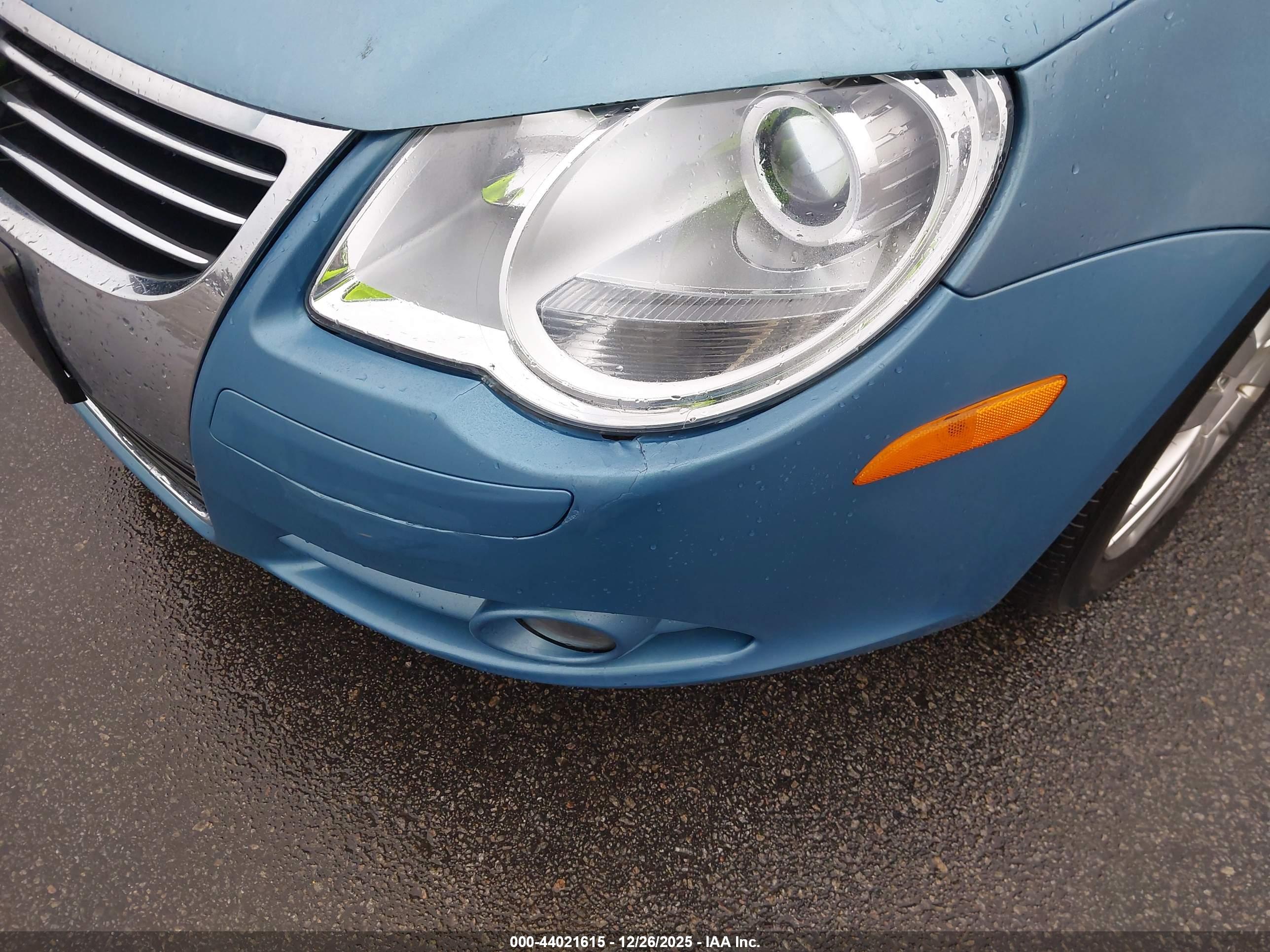 VOLKSWAGEN EOS image 6