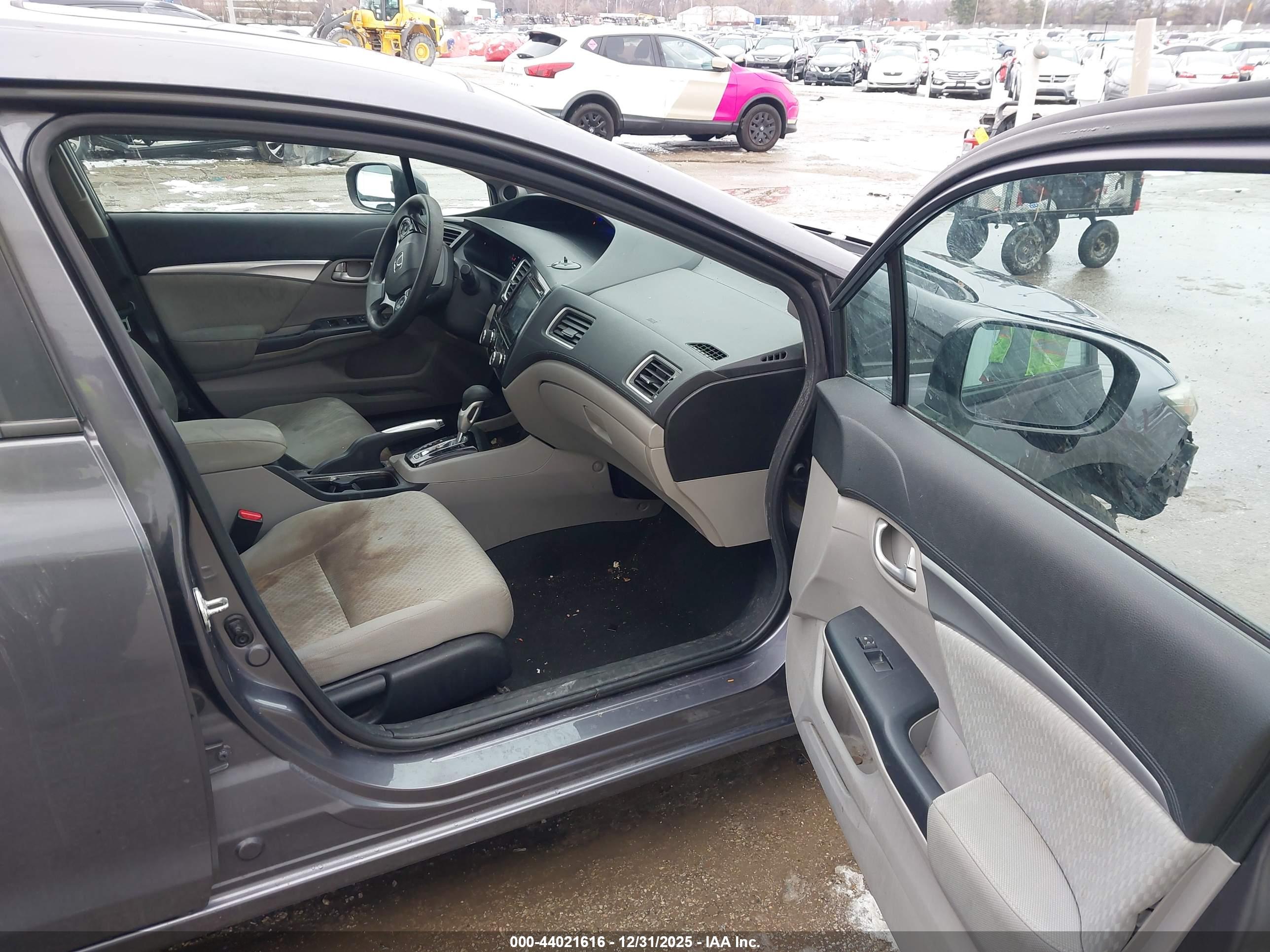 HONDA CIVIC image 5