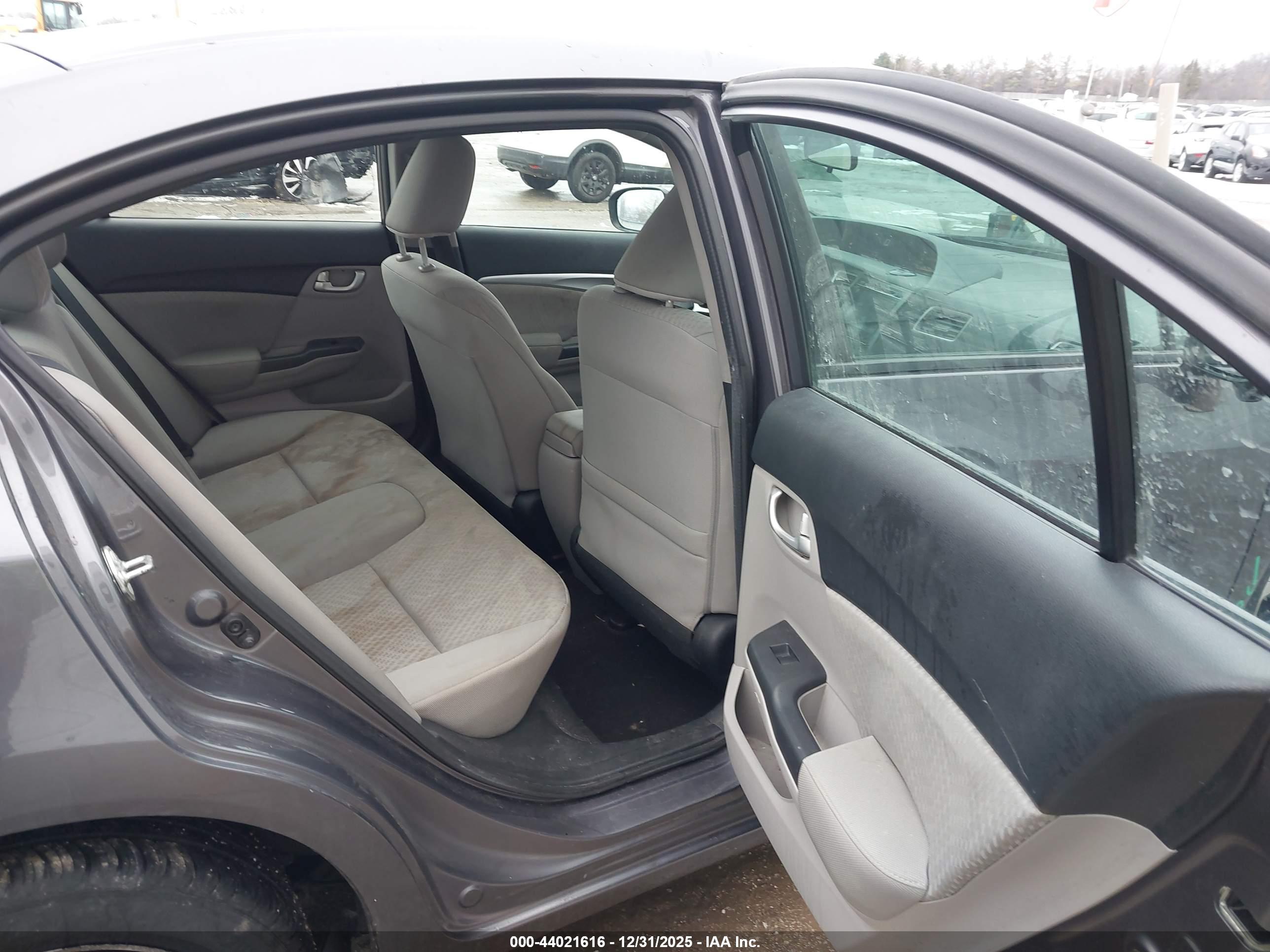 HONDA CIVIC image 8