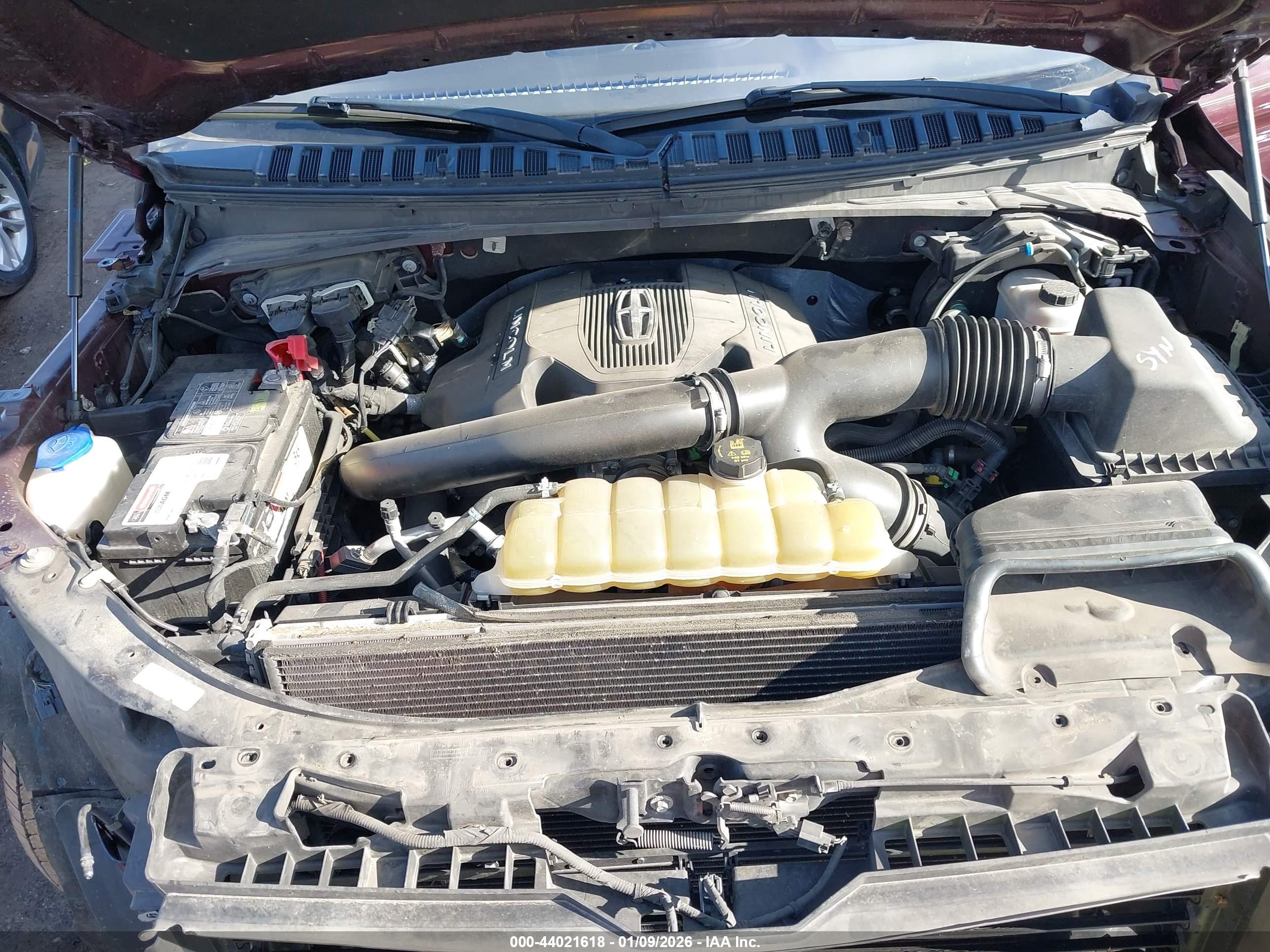 LINCOLN NAVIGATOR image 10