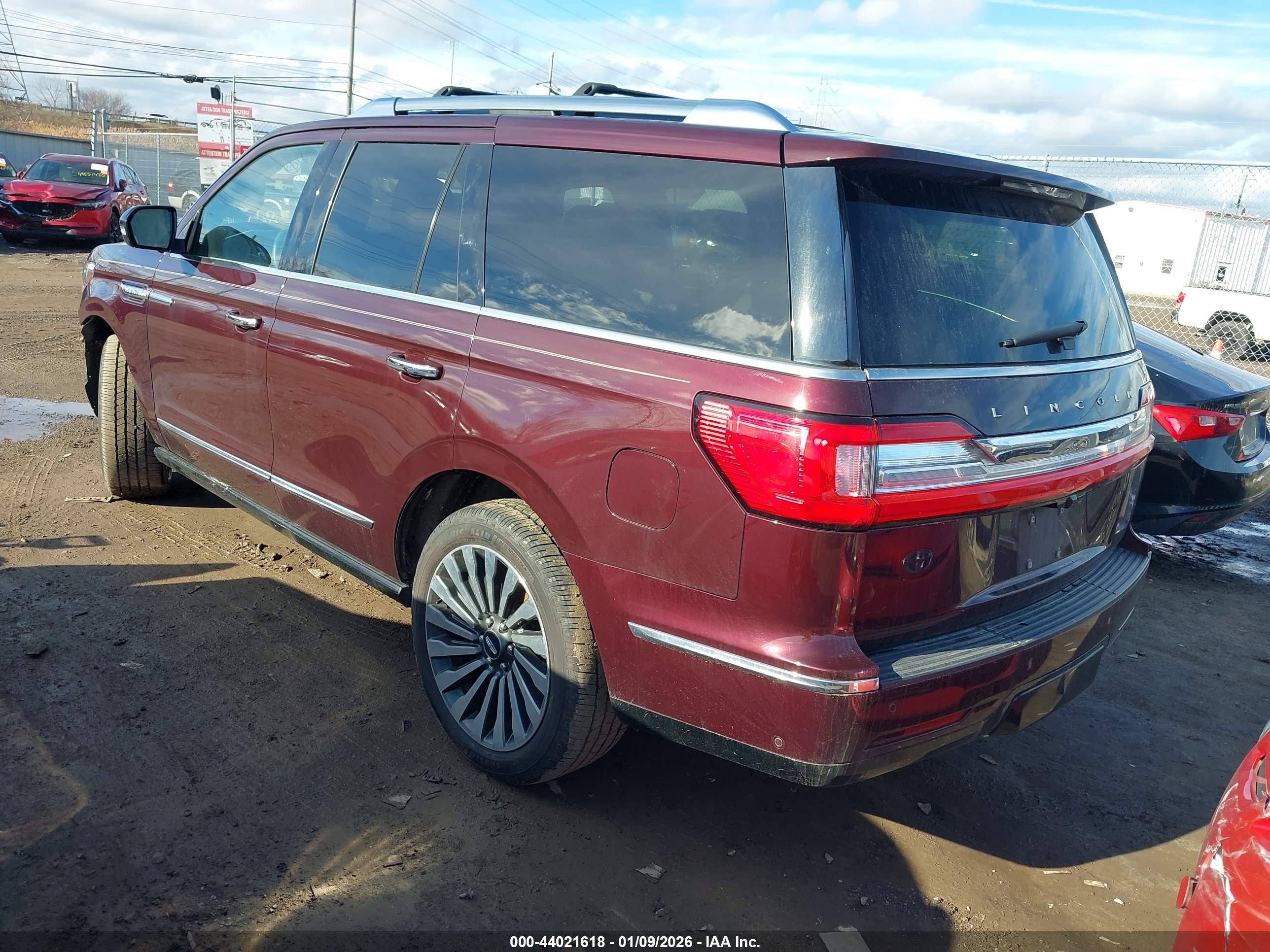 LINCOLN NAVIGATOR image 3