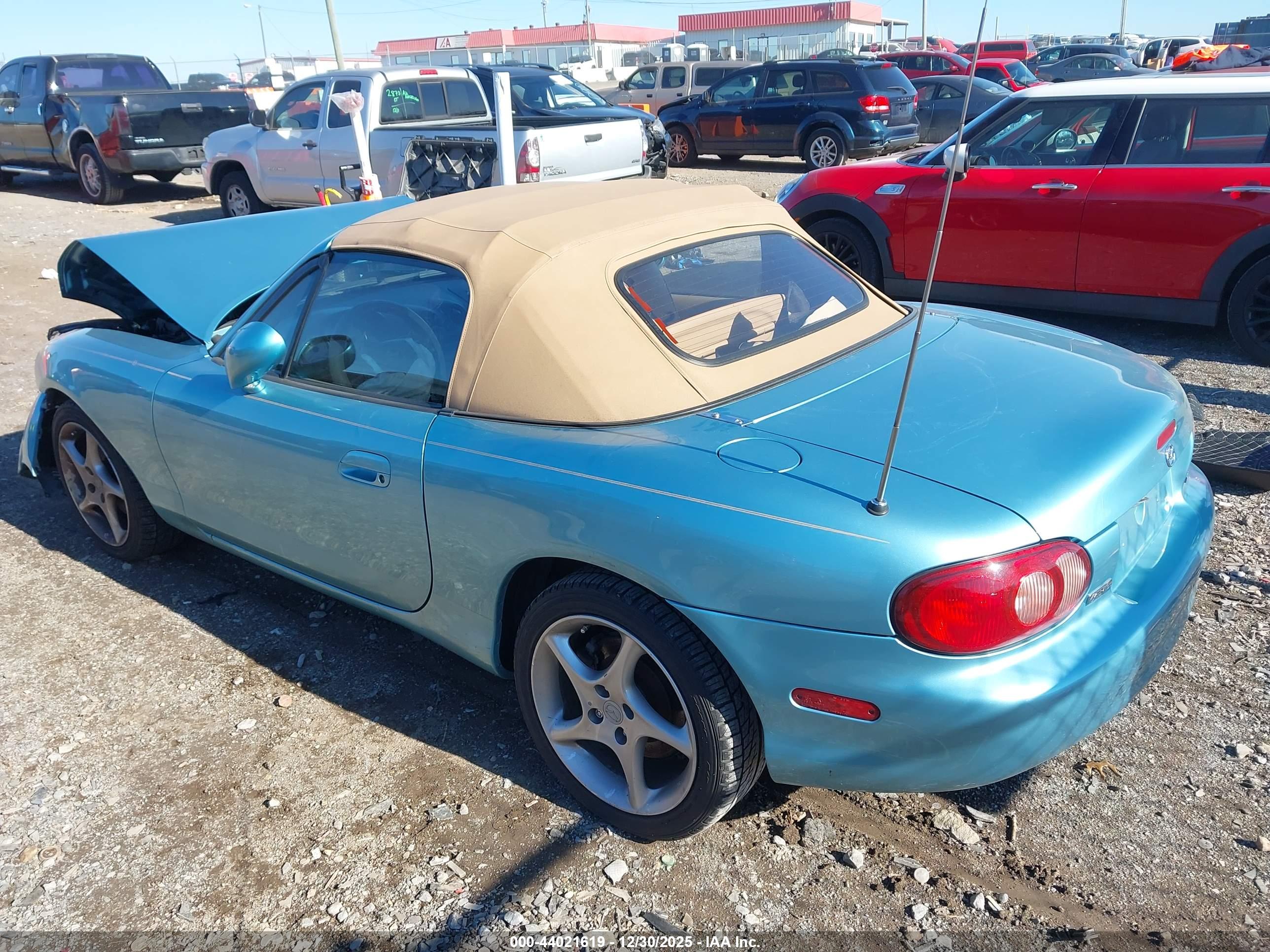 MAZDA MX-5 image 3