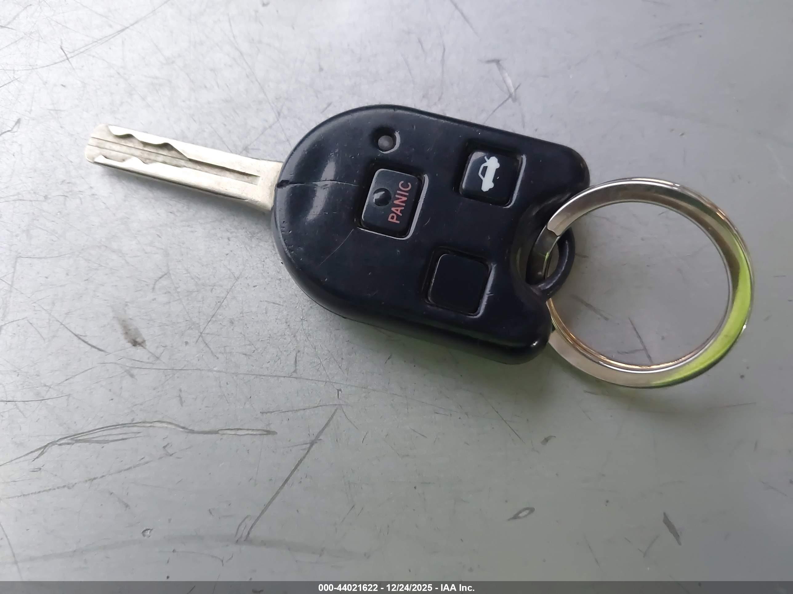 LEXUS ES image 11