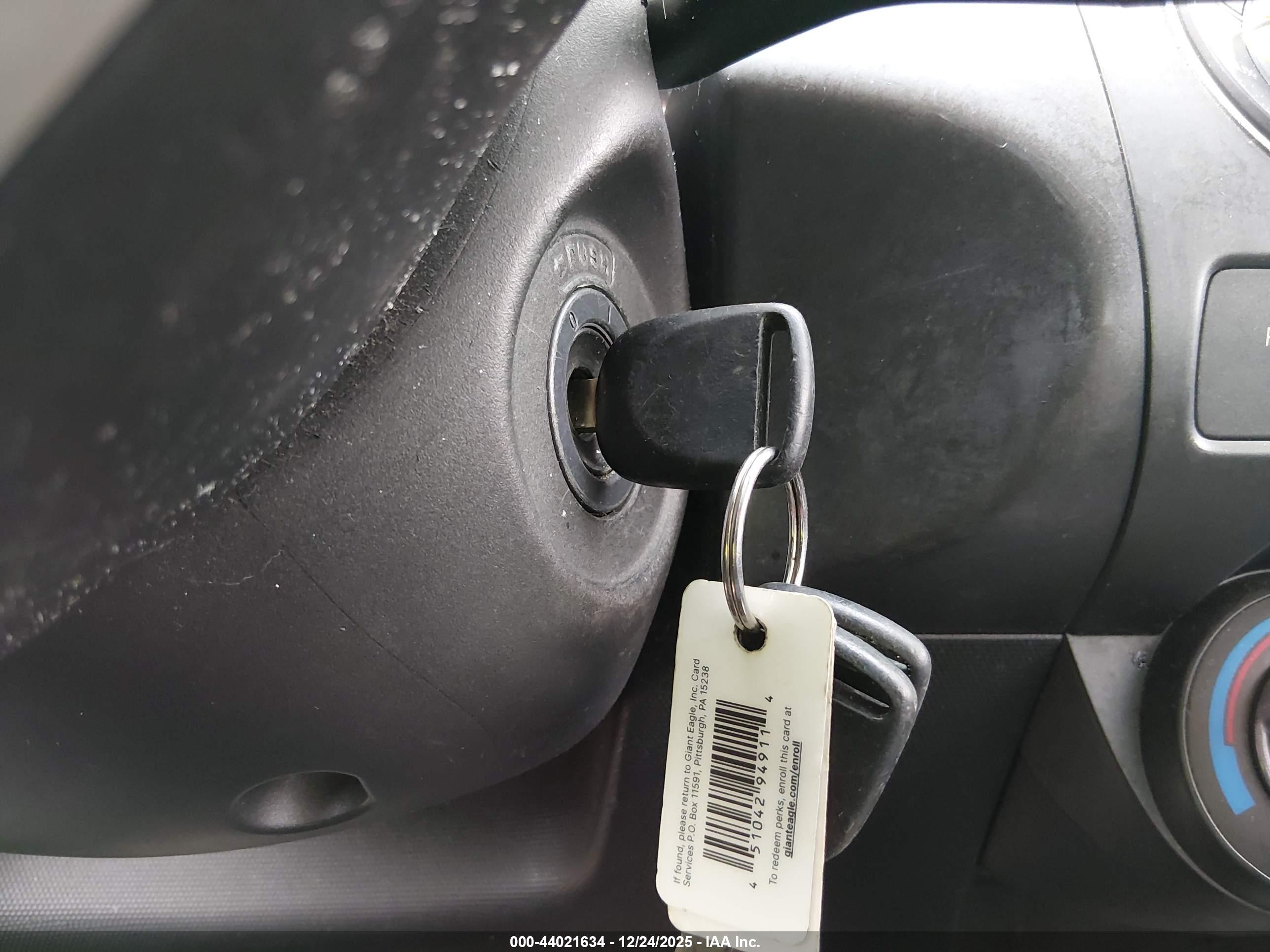 HONDA FIT image 11