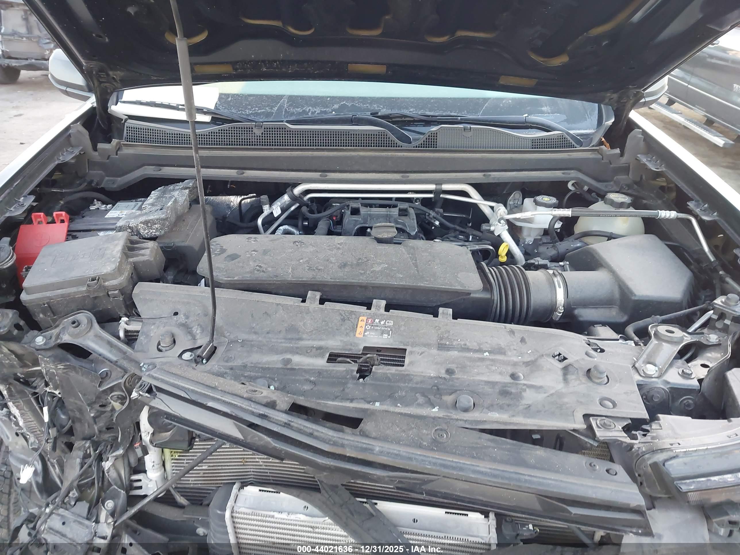 CHEVROLET COLORADO image 10