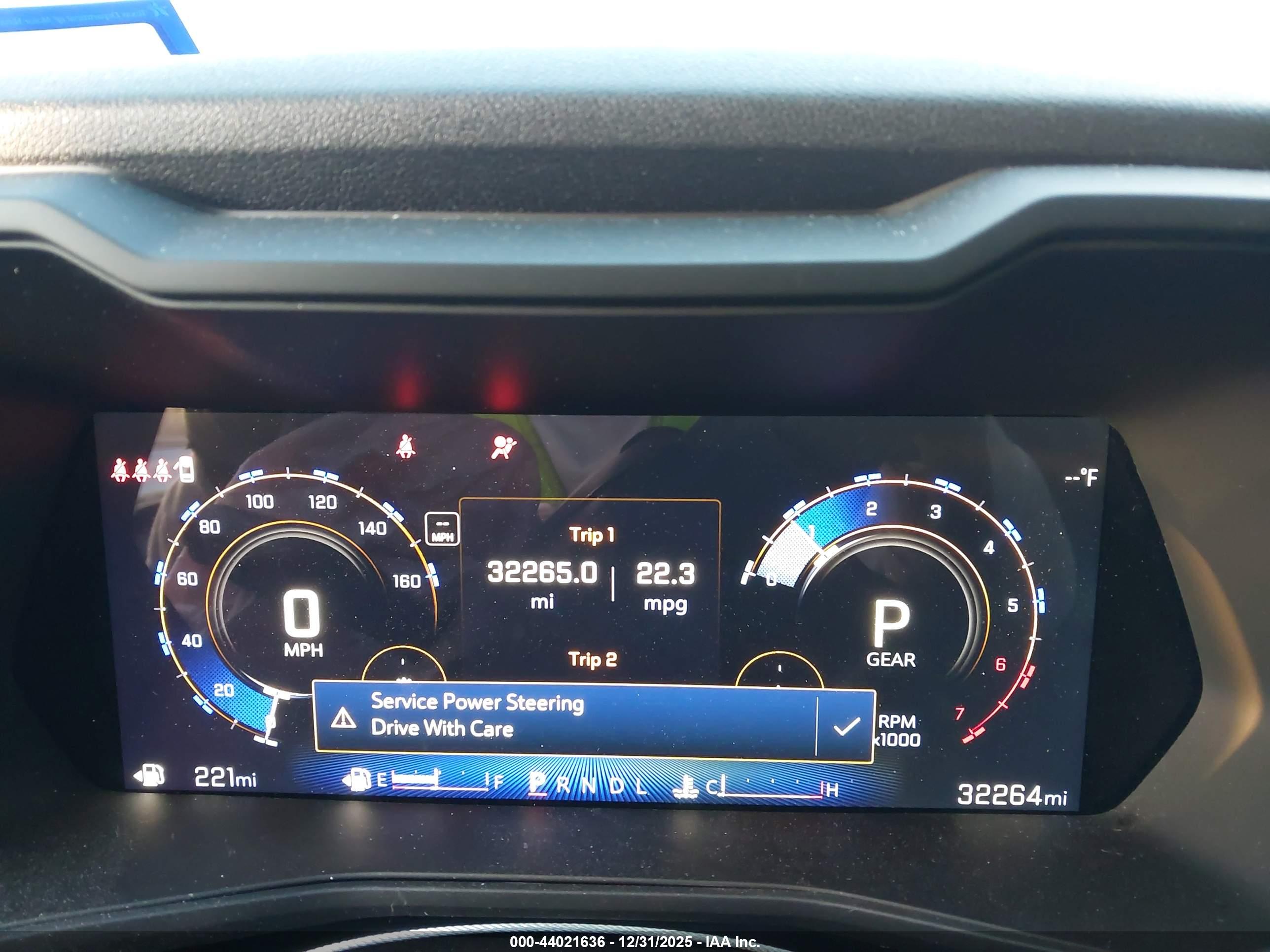 CHEVROLET COLORADO image 7