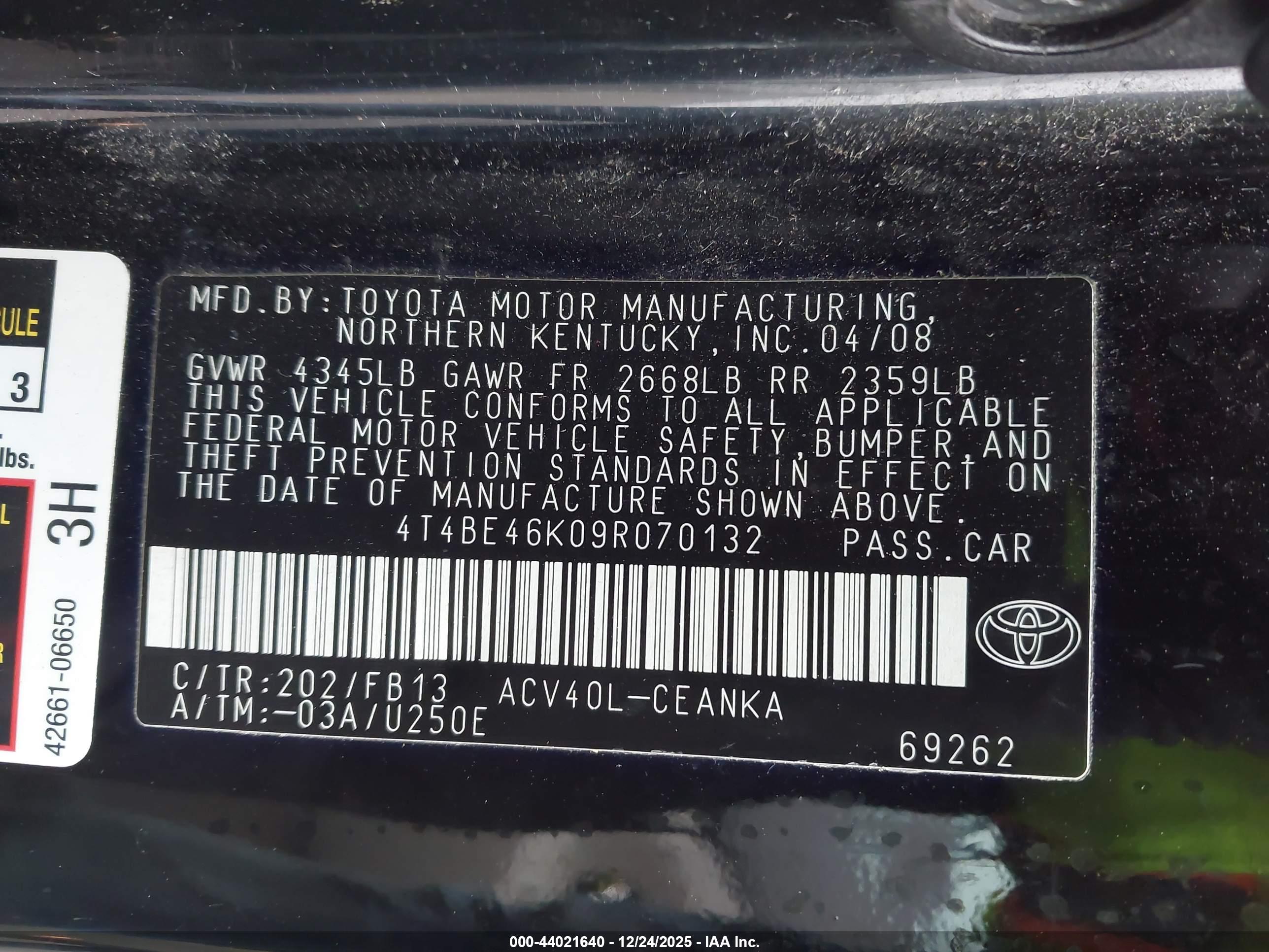 TOYOTA CAMRY image 9