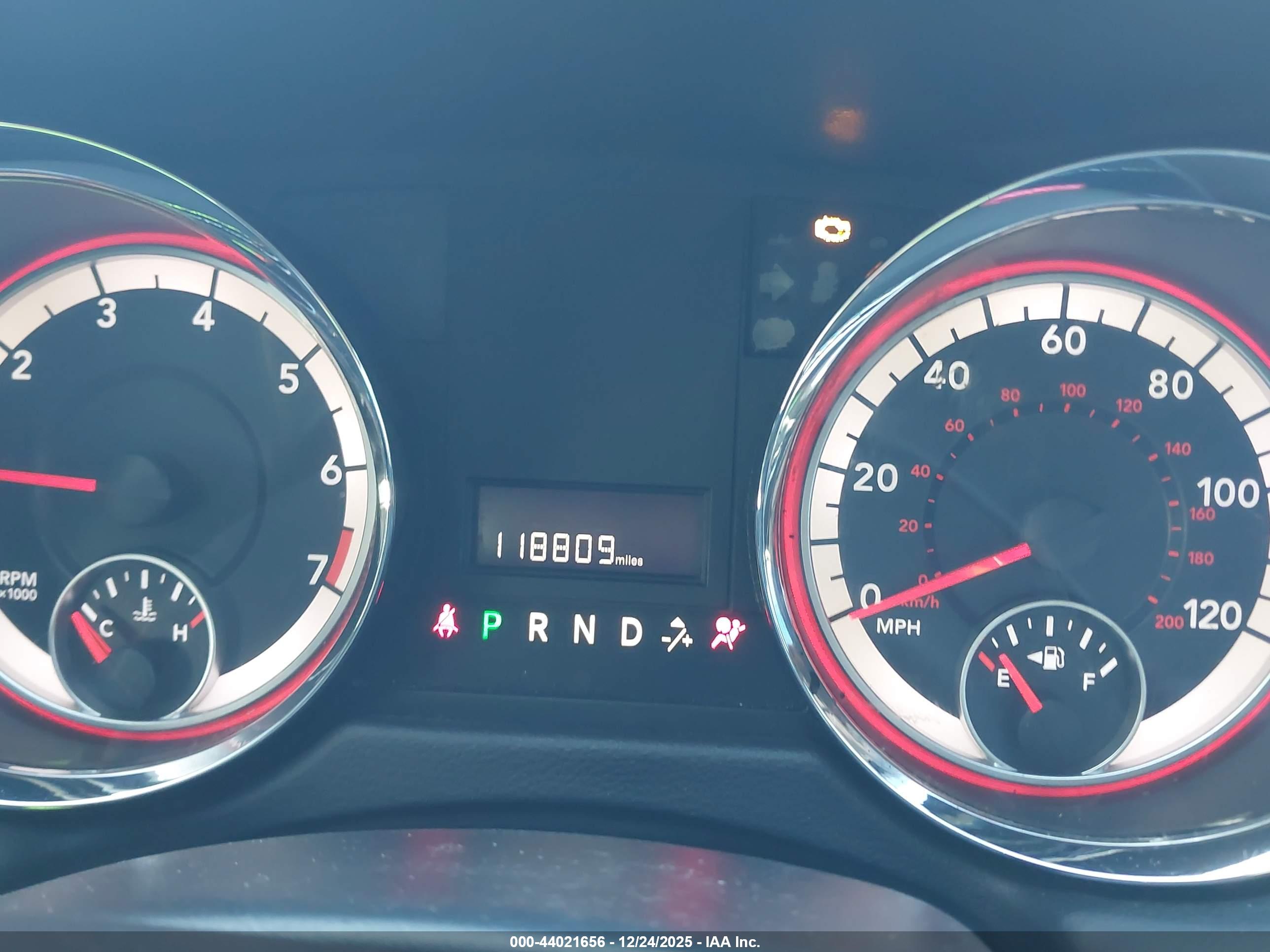 DODGE GRAND image 7