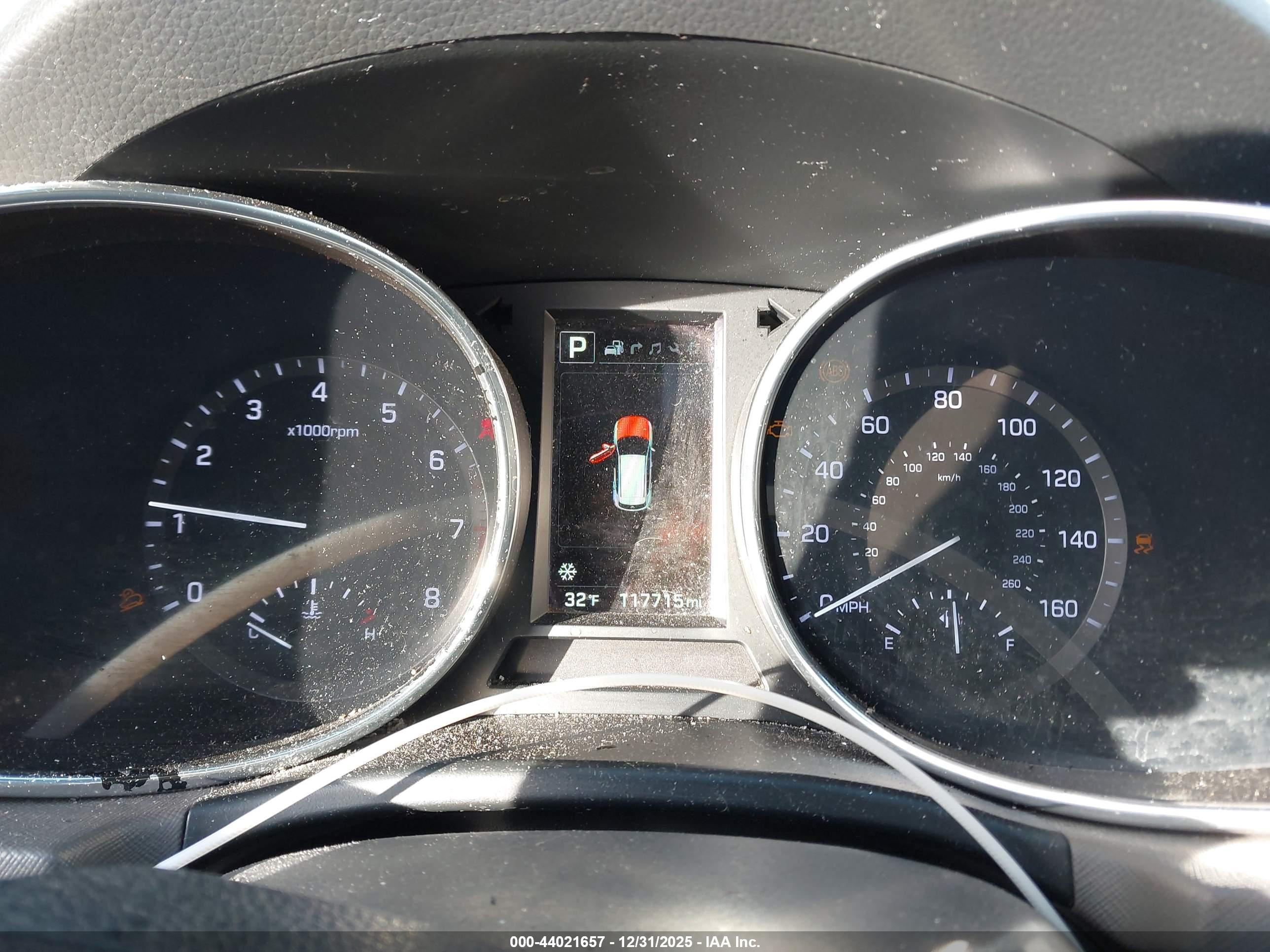 HYUNDAI SANTA image 7