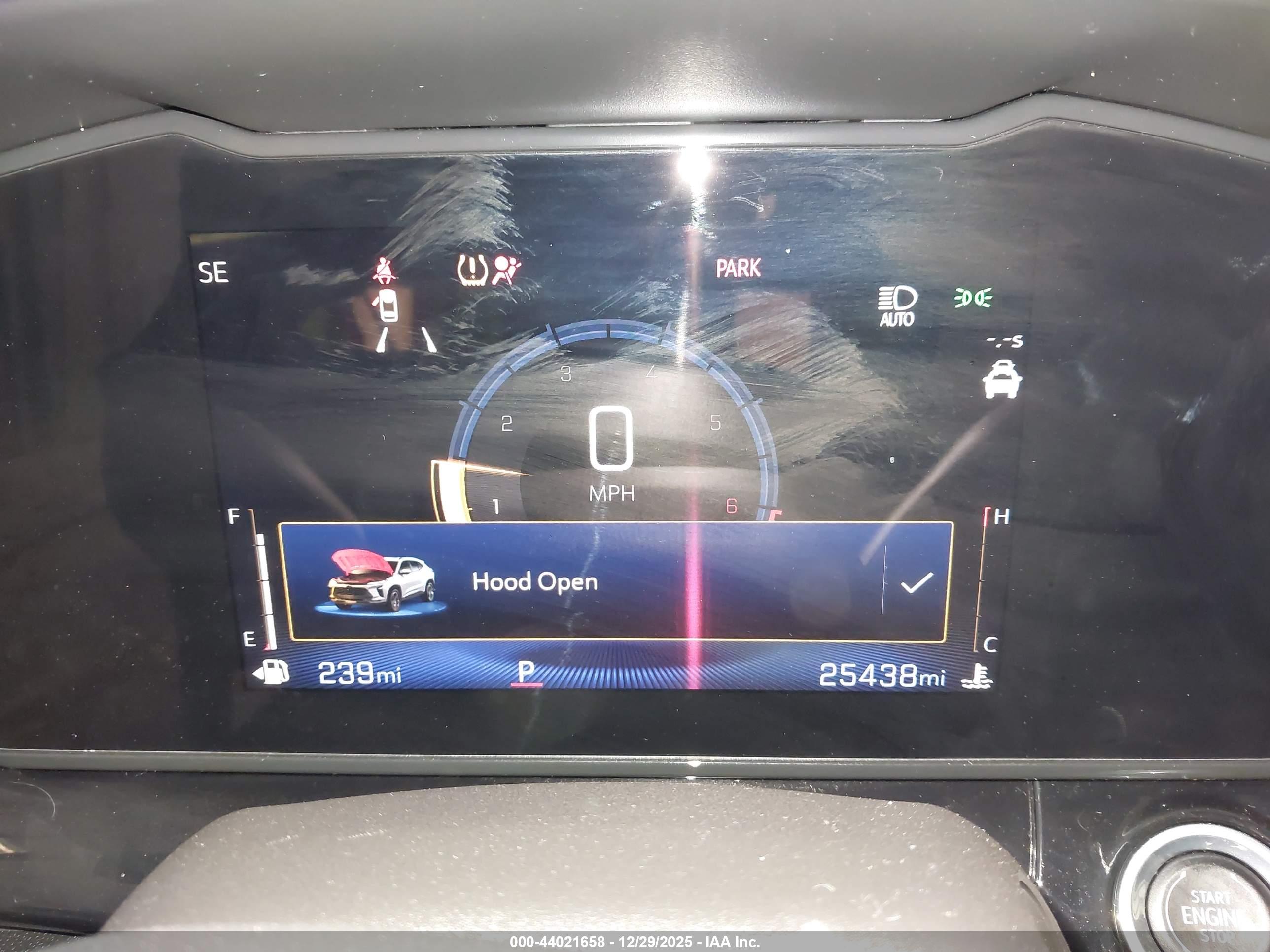 CHEVROLET TRAX image 7