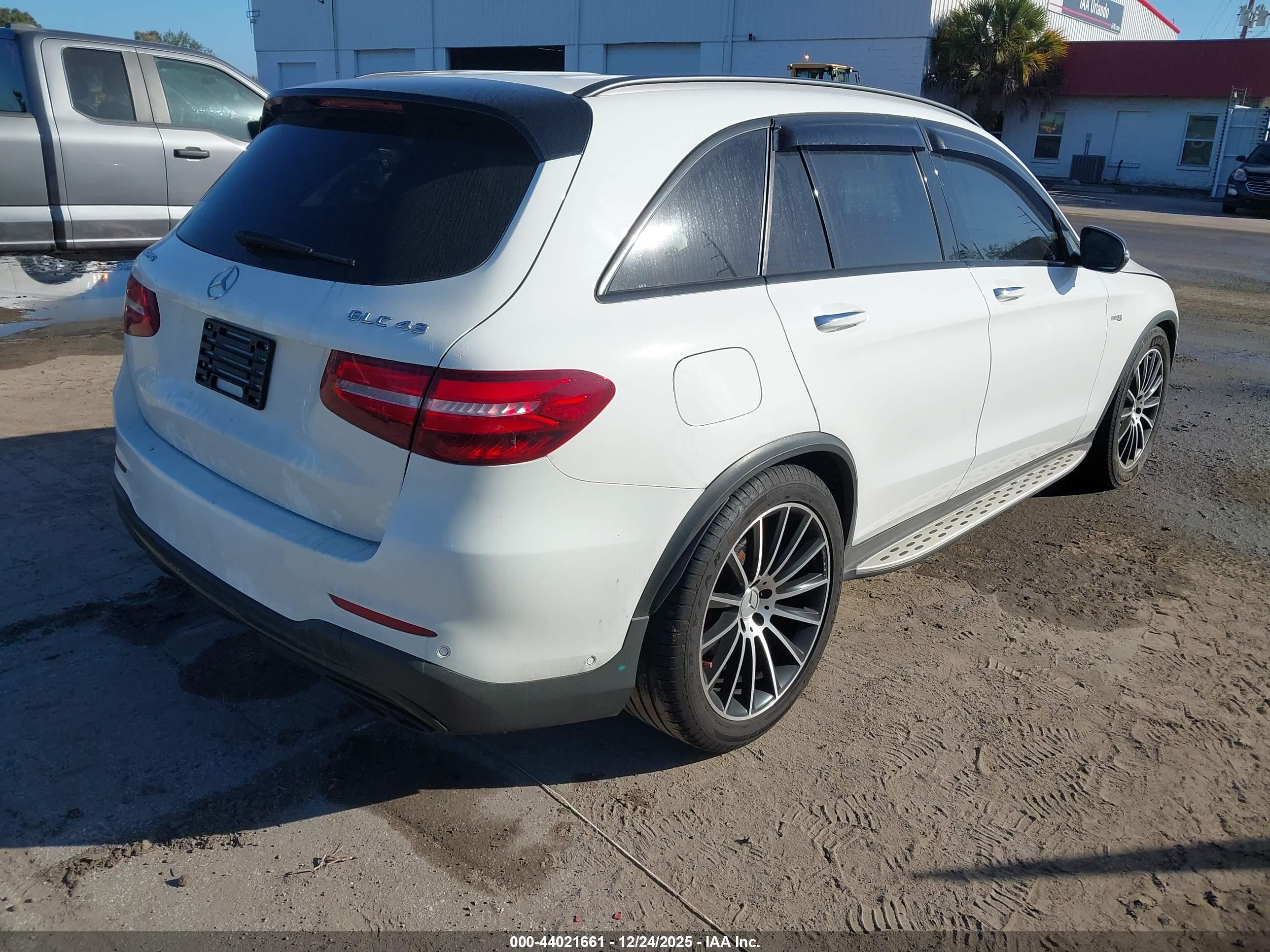 MERCEDES-BENZ AMG image 4