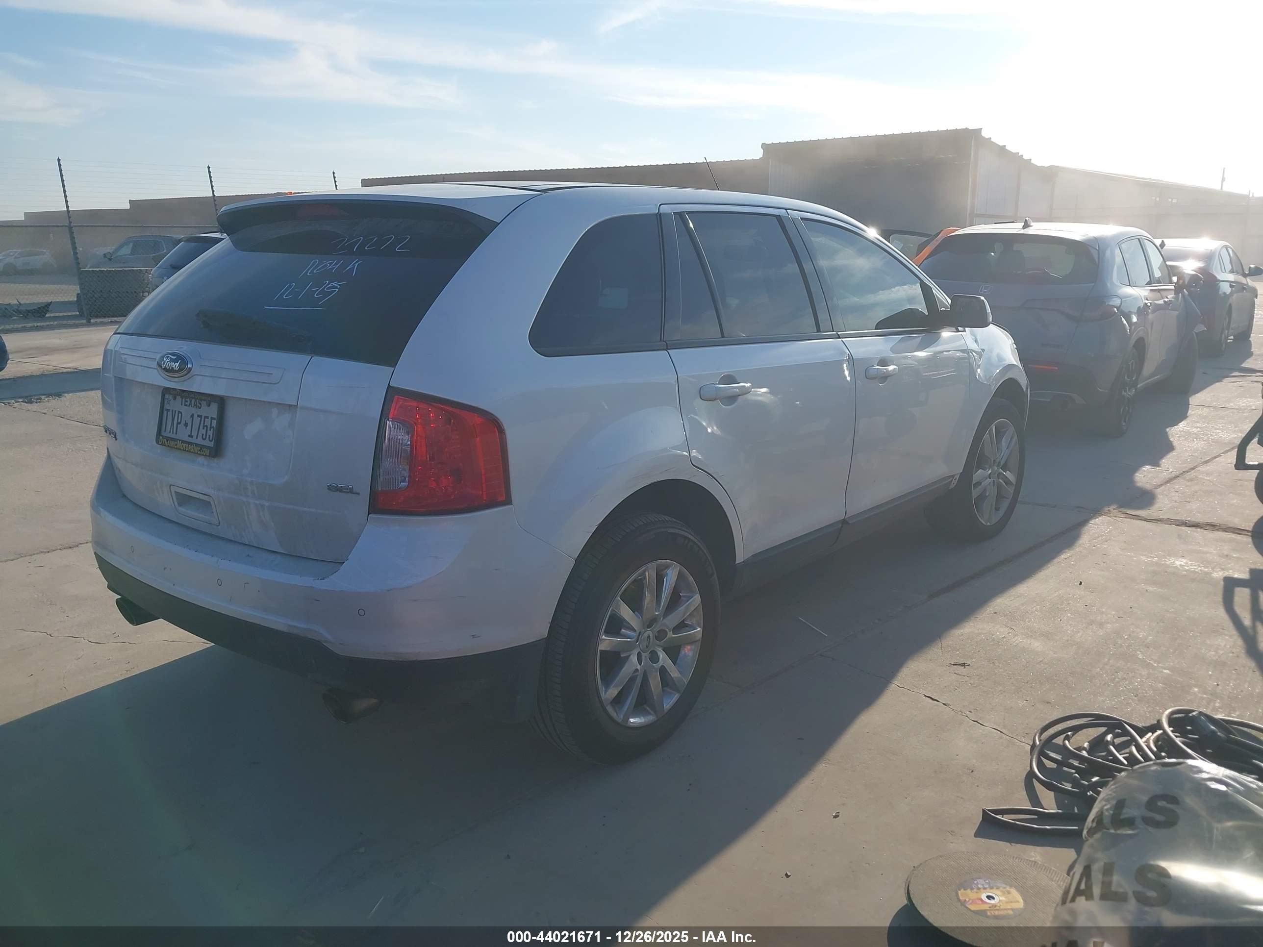 FORD EDGE image 4