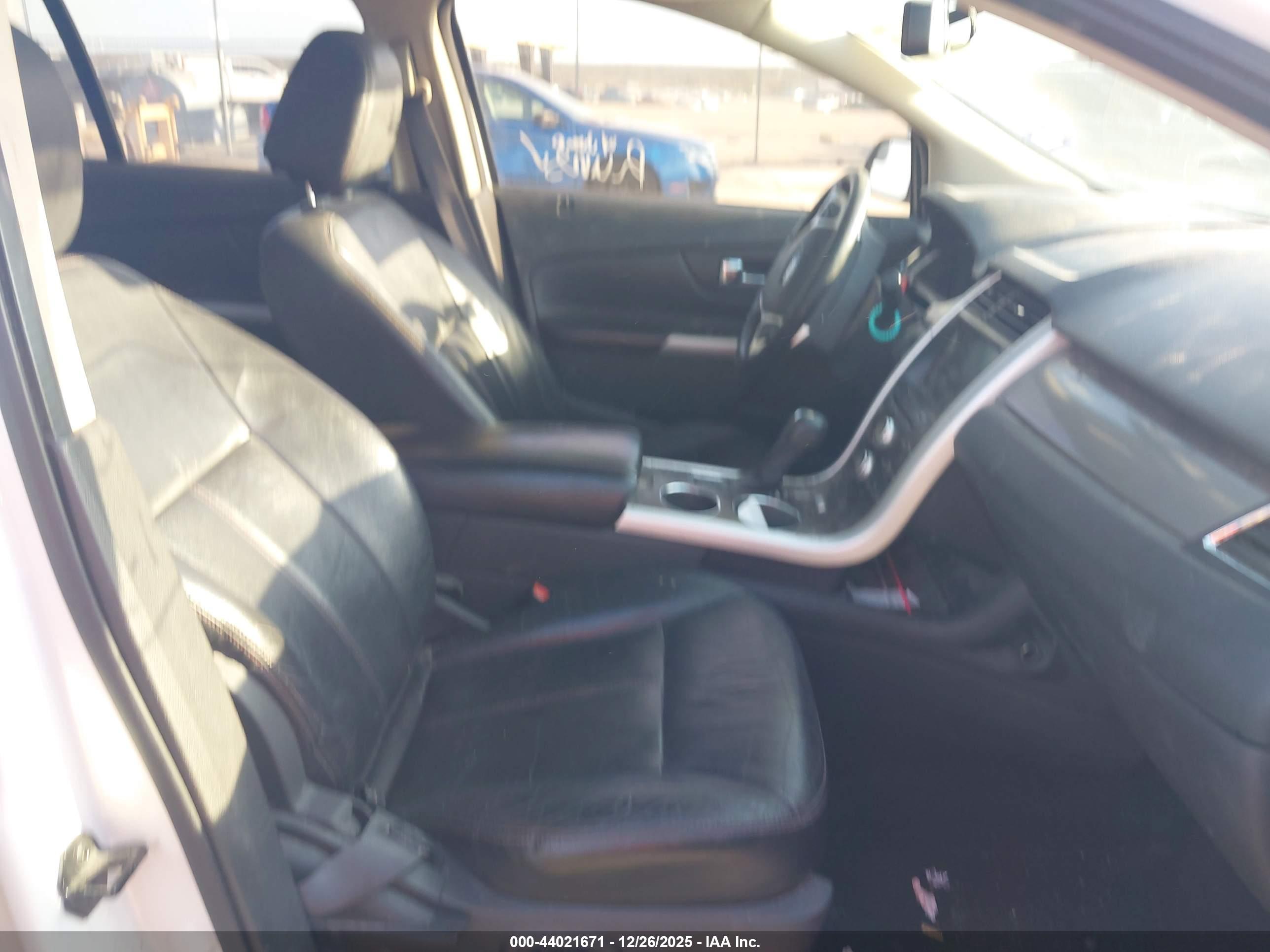 FORD EDGE image 5