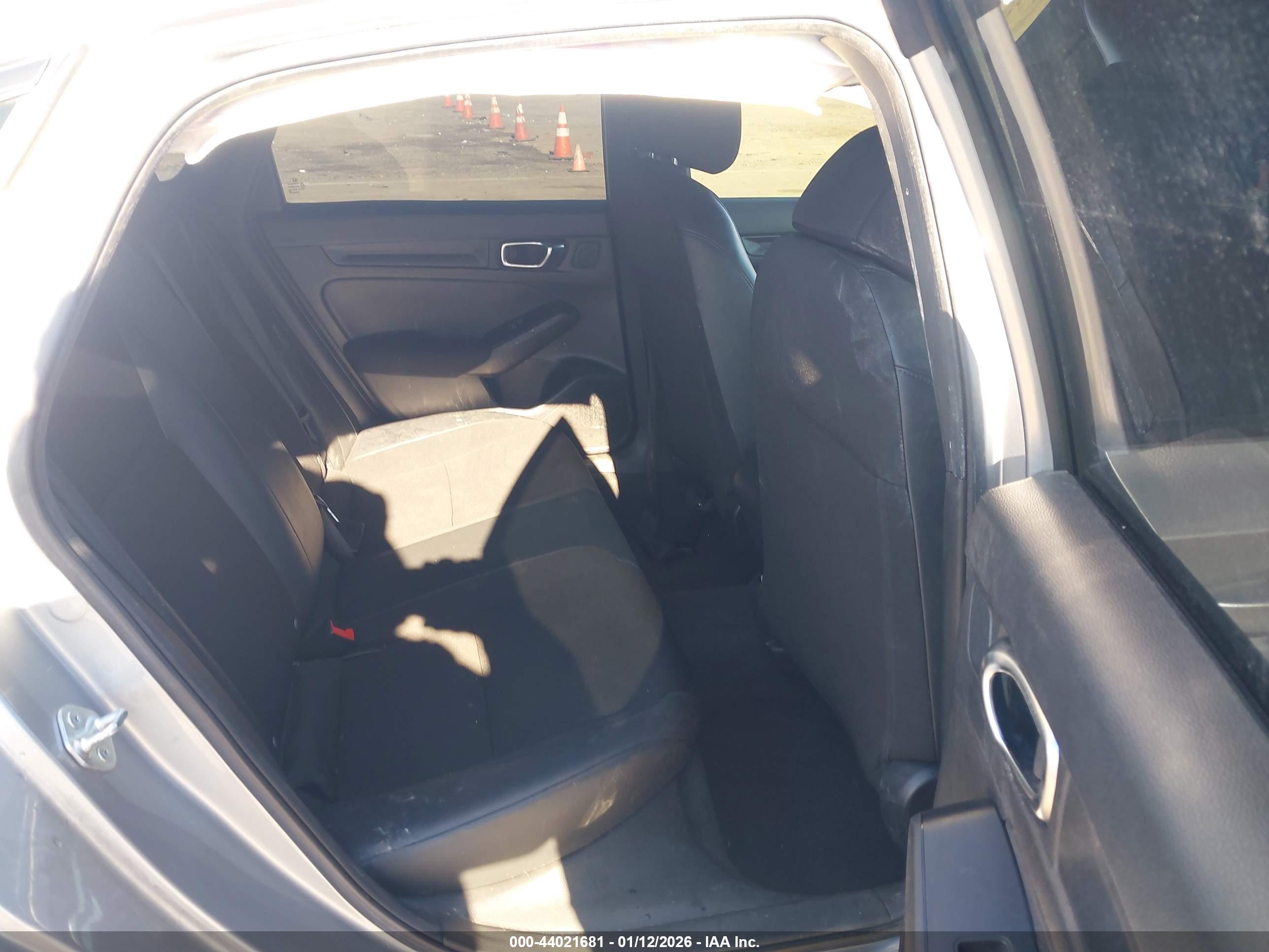 HONDA CIVIC image 8