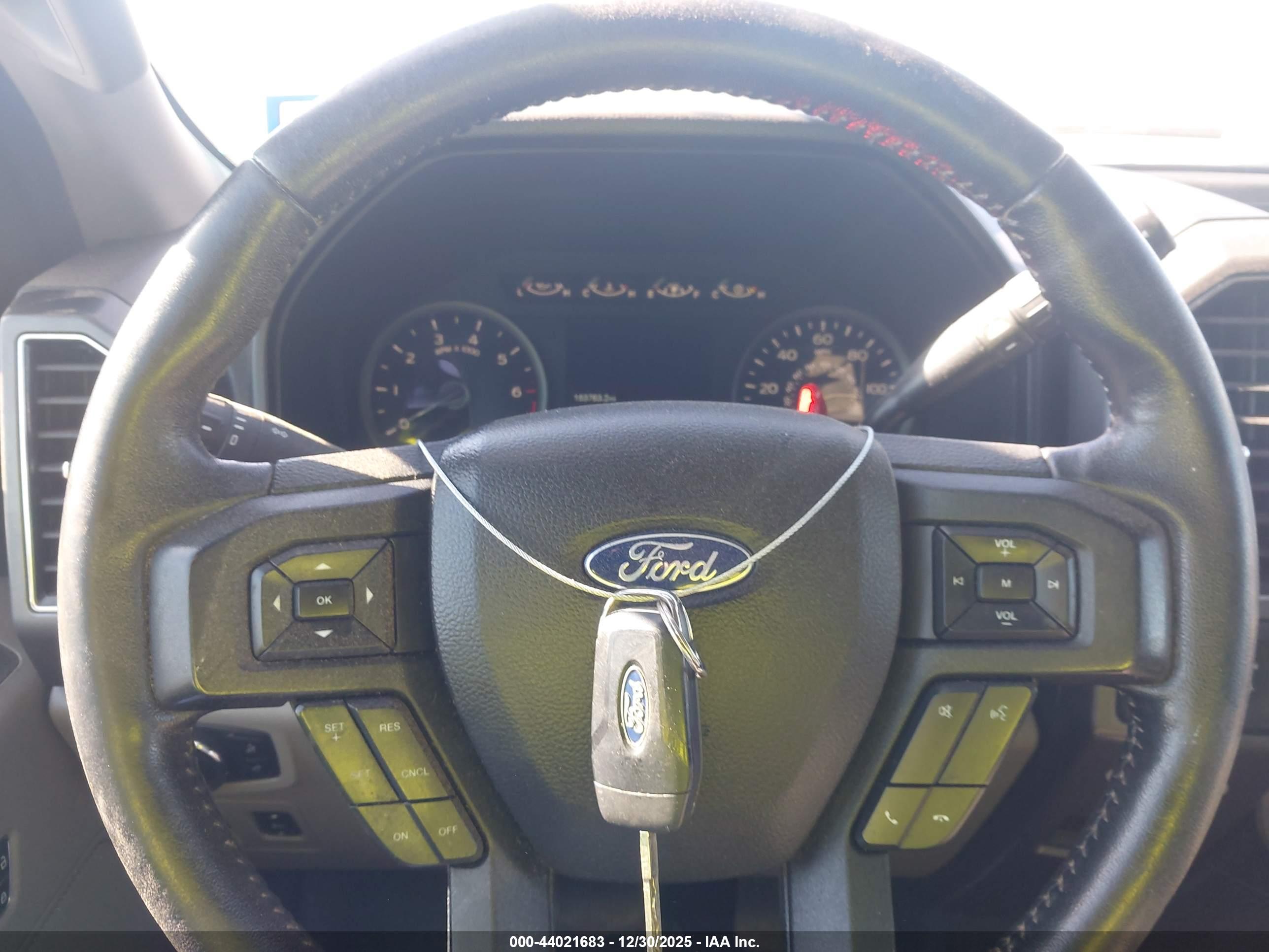 FORD F-150 image 11