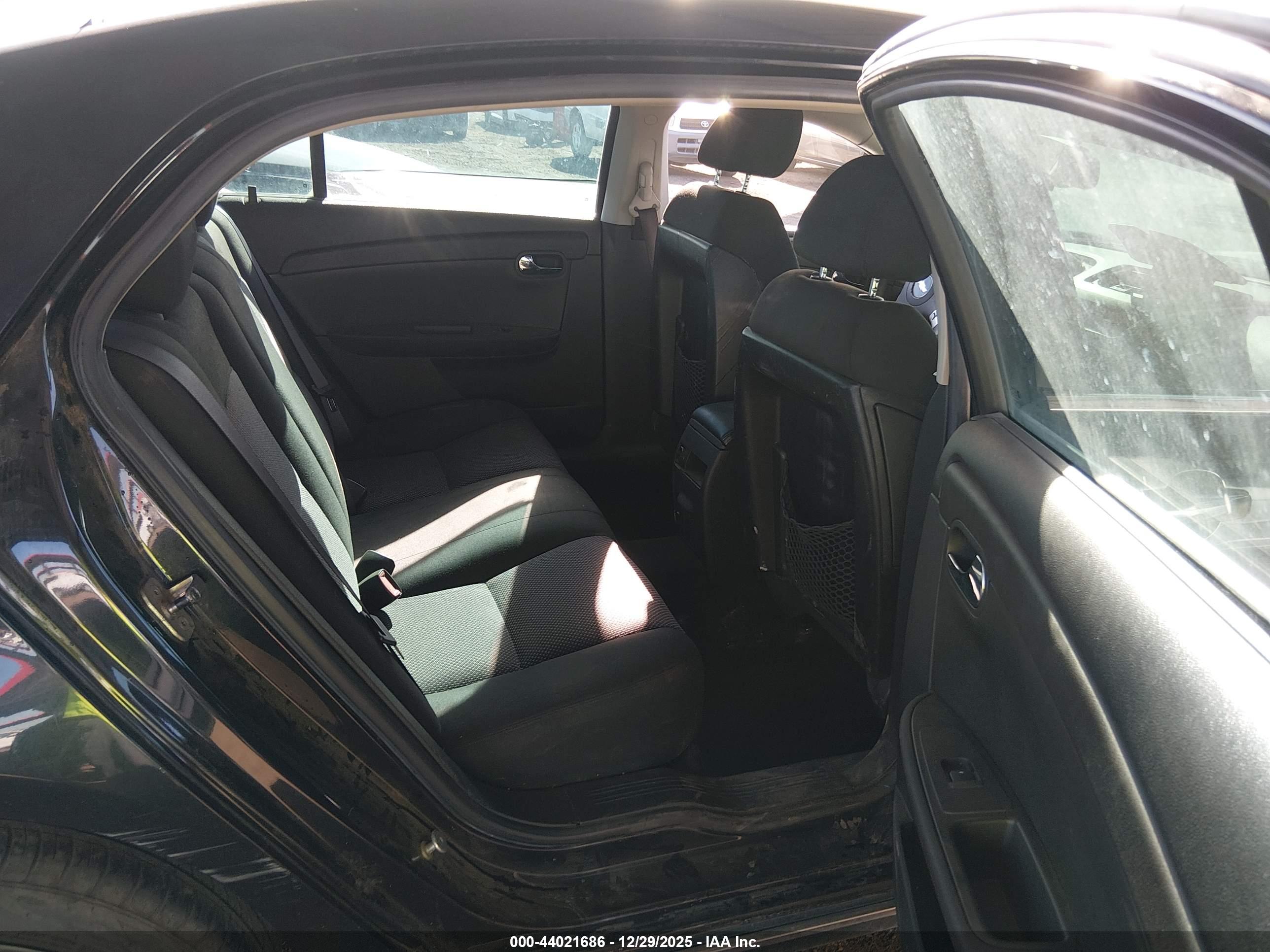 CHEVROLET MALIBU image 8