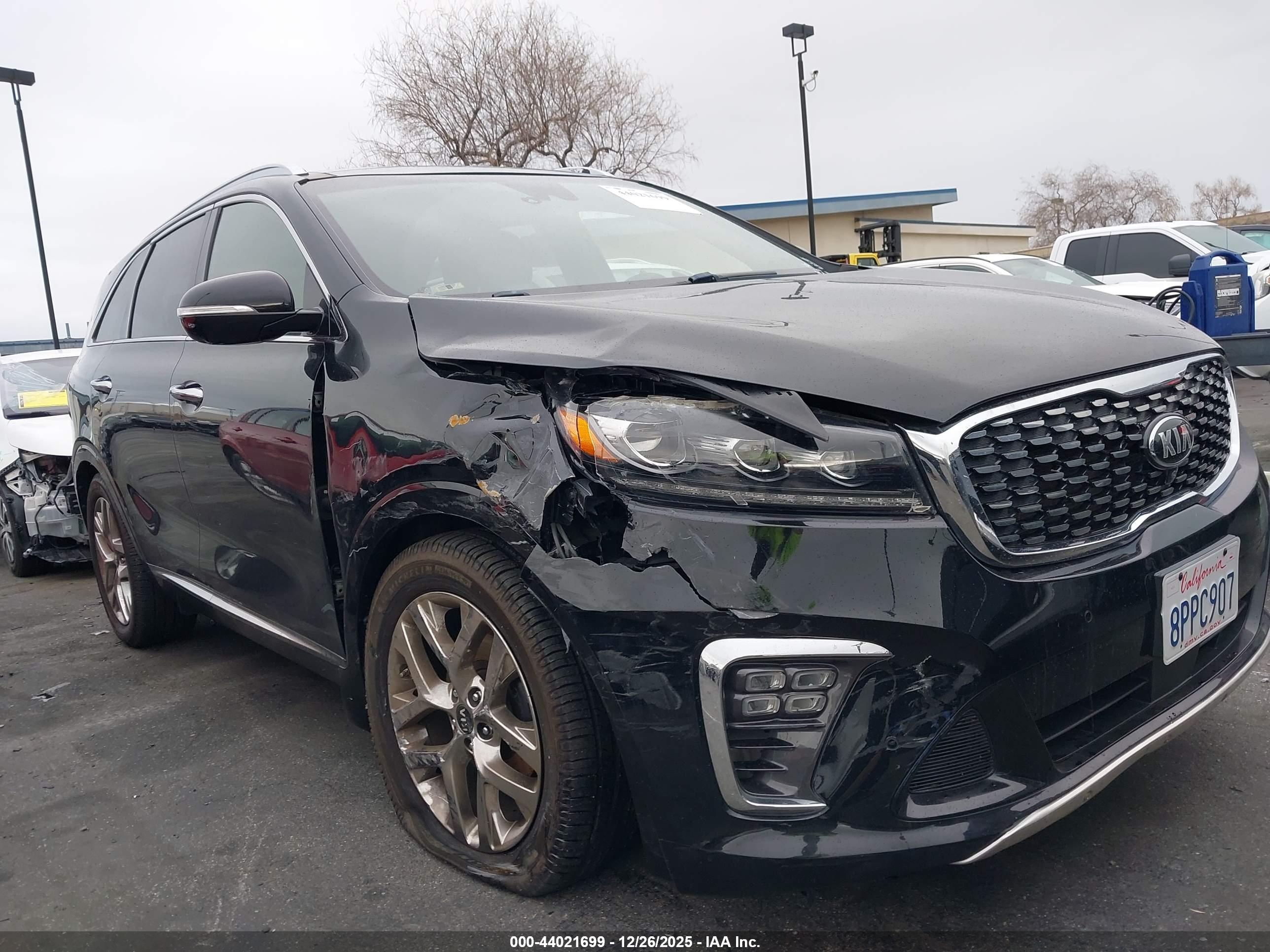KIA SORENTO image 6