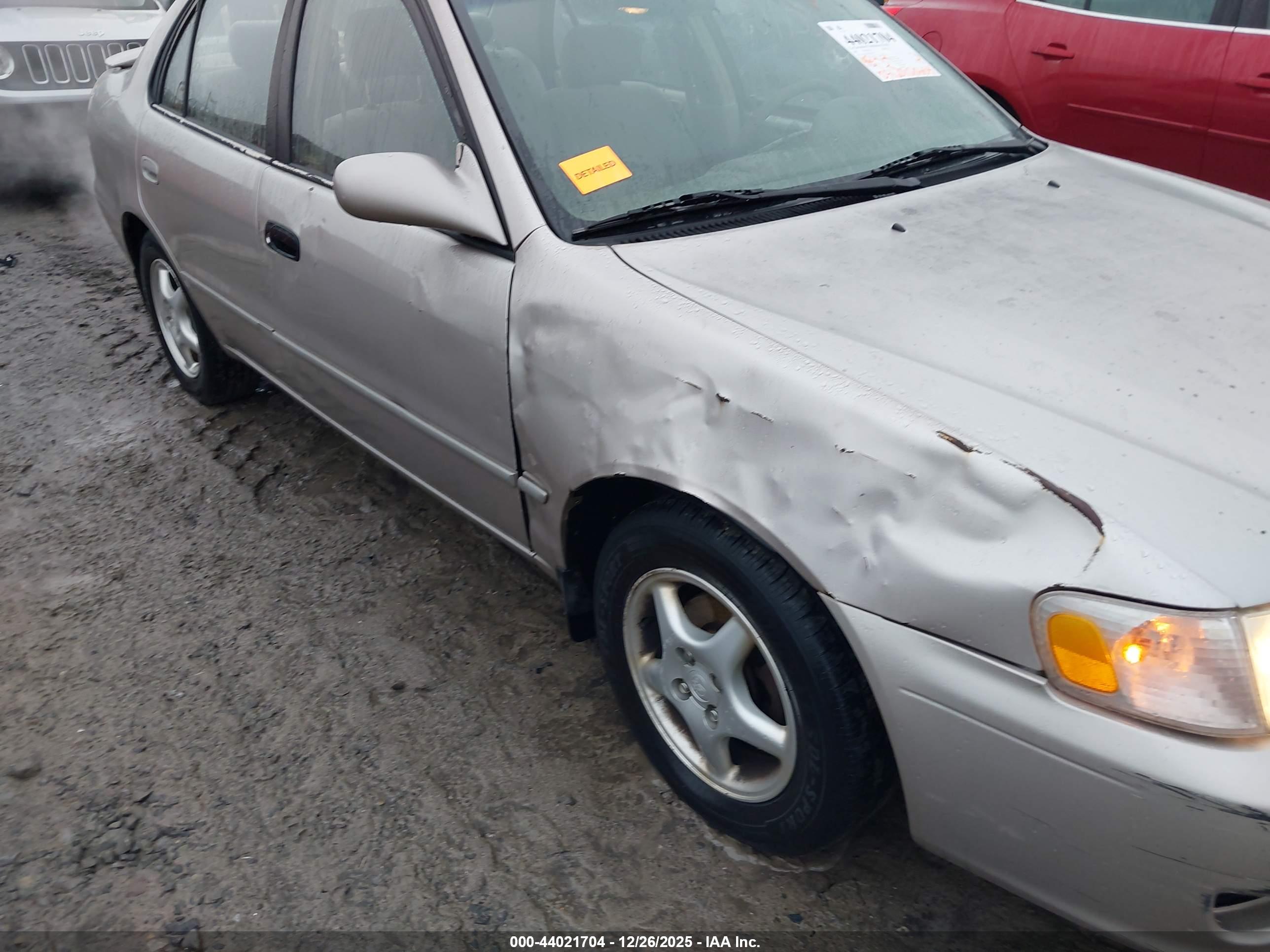 TOYOTA COROLLA image 6
