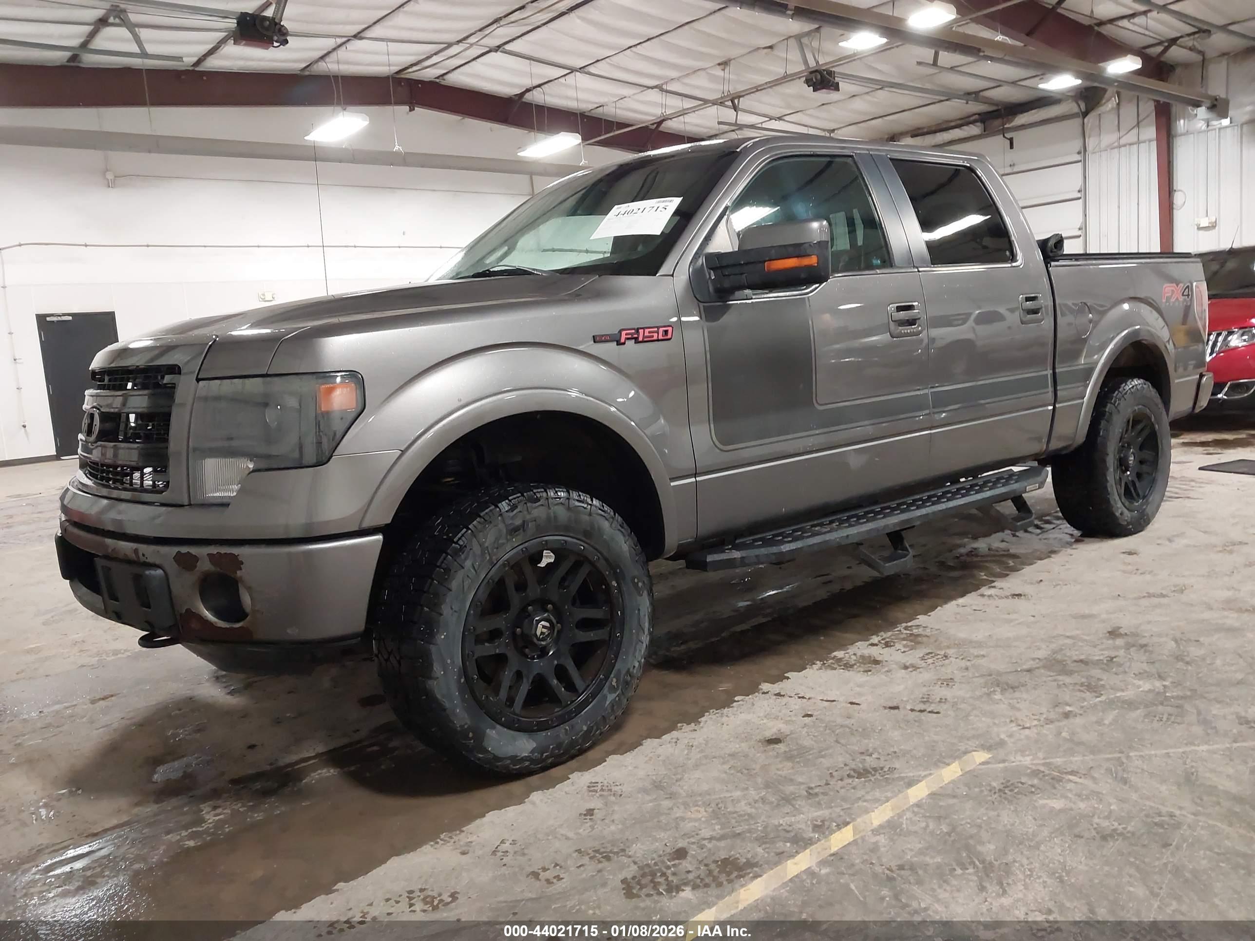FORD F-150 image 2