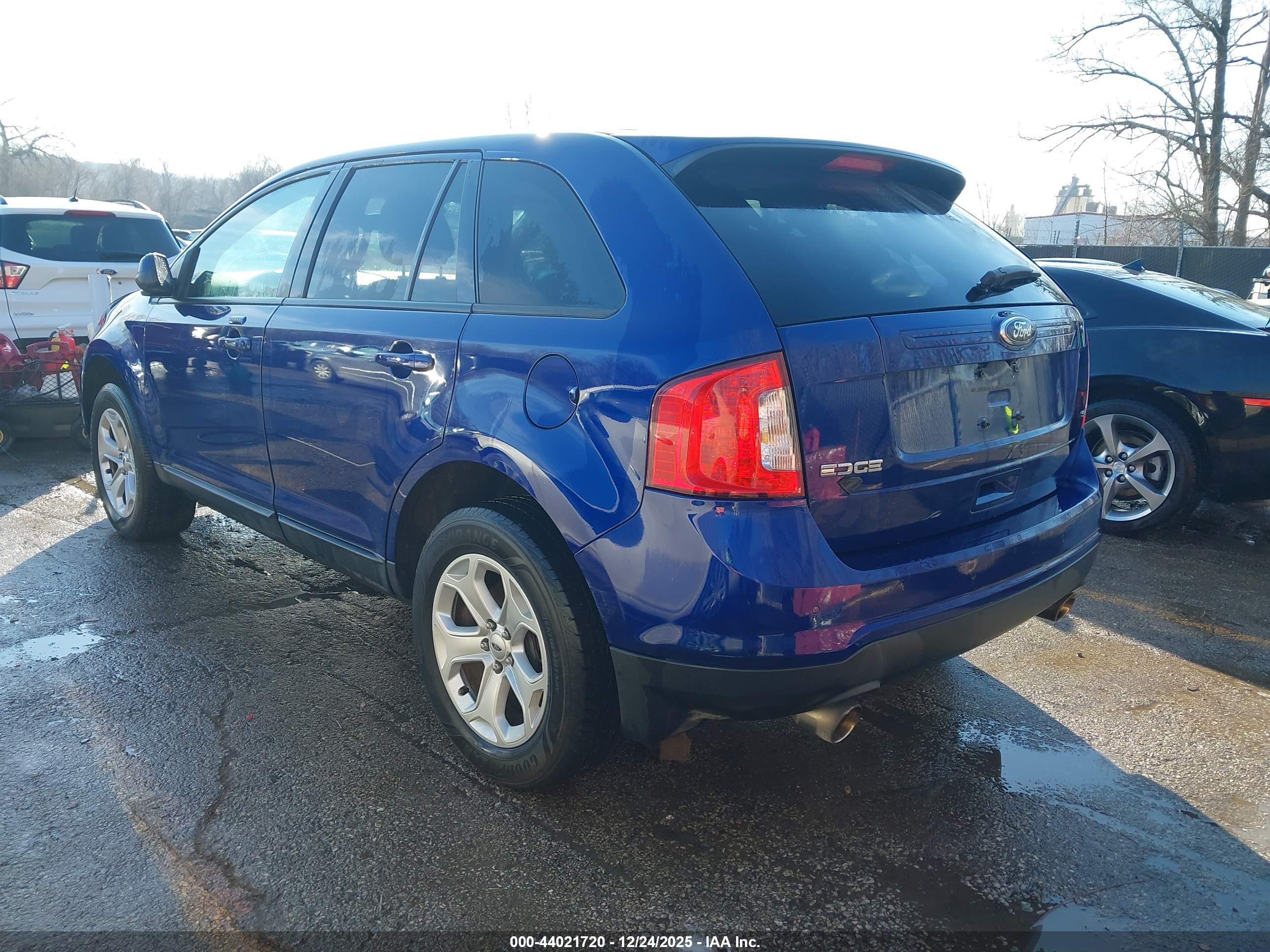 FORD EDGE image 3