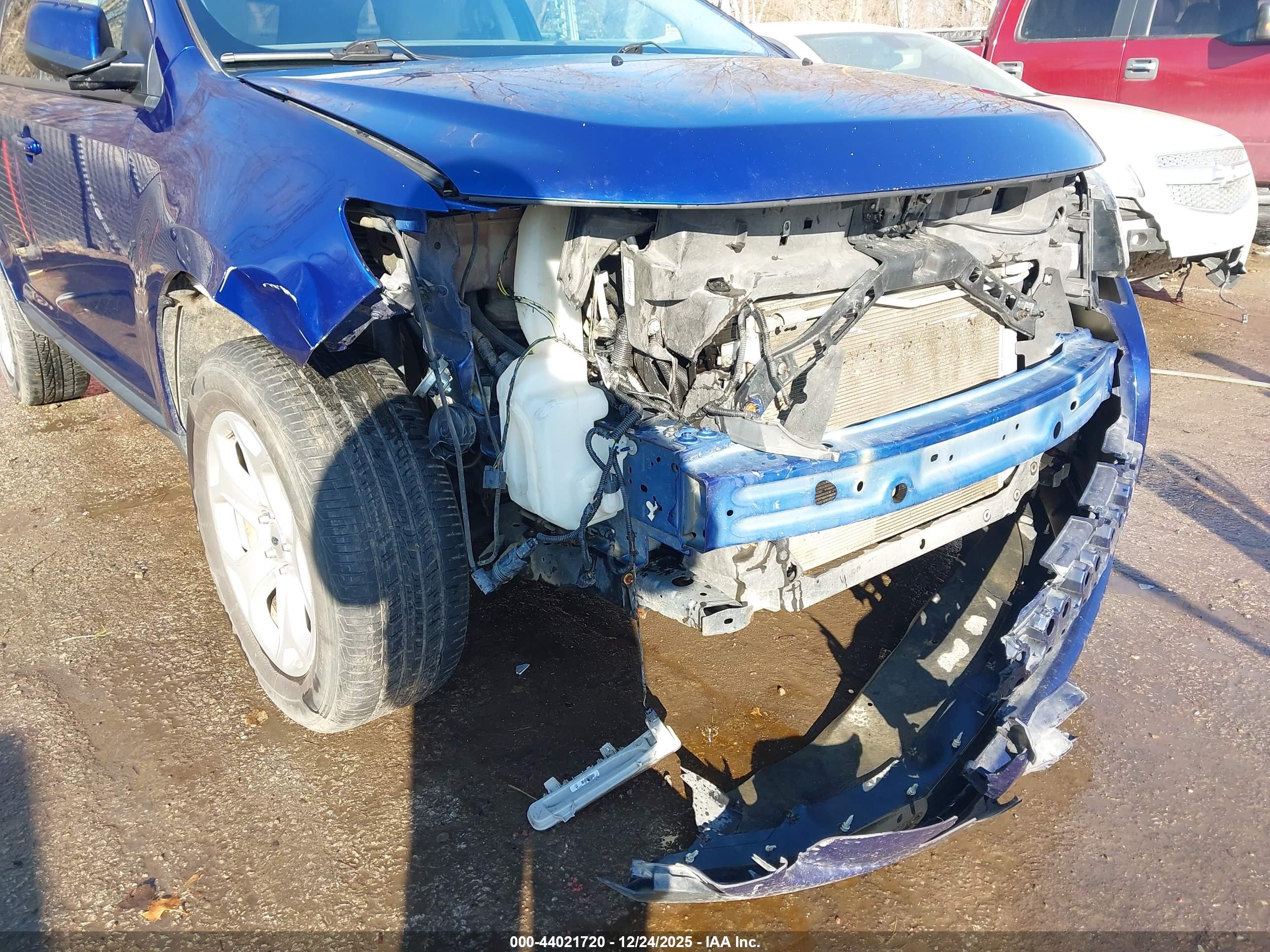 FORD EDGE image 6