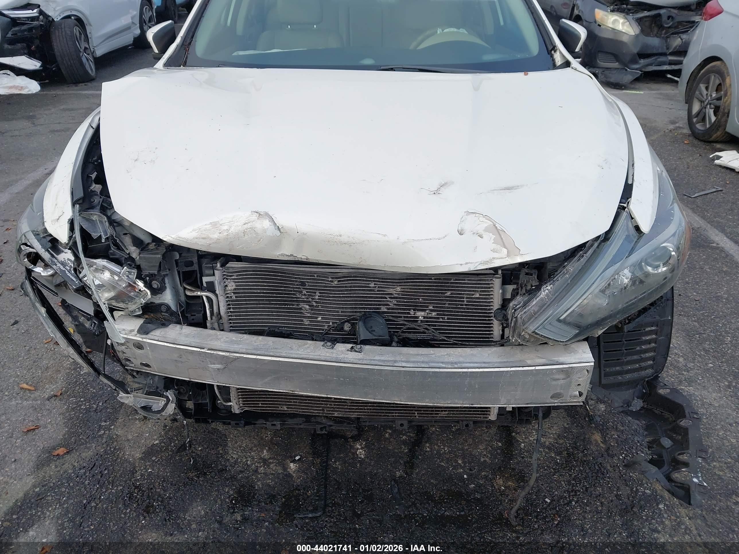 NISSAN ALTIMA image 6