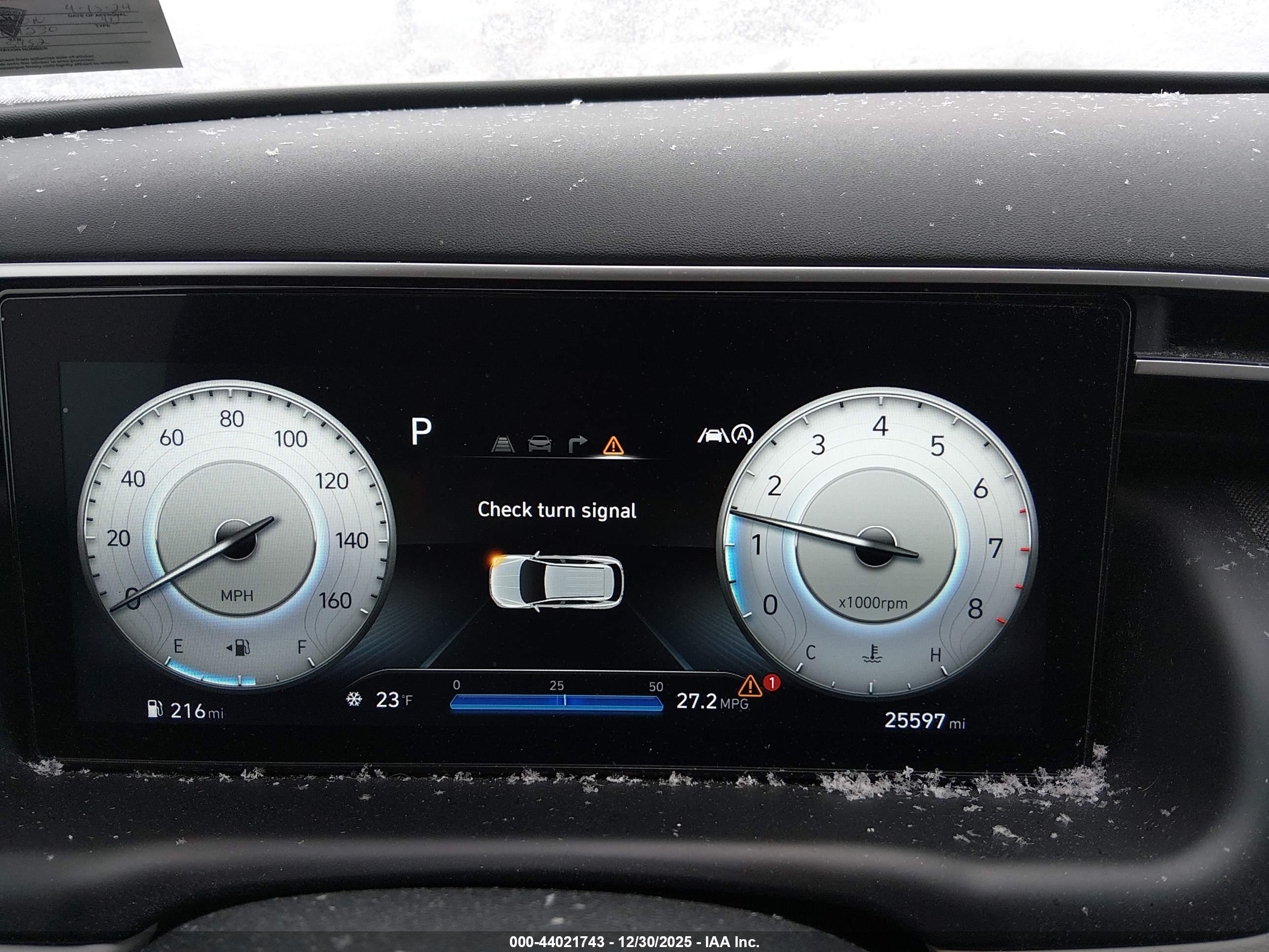 HYUNDAI TUCSON image 7