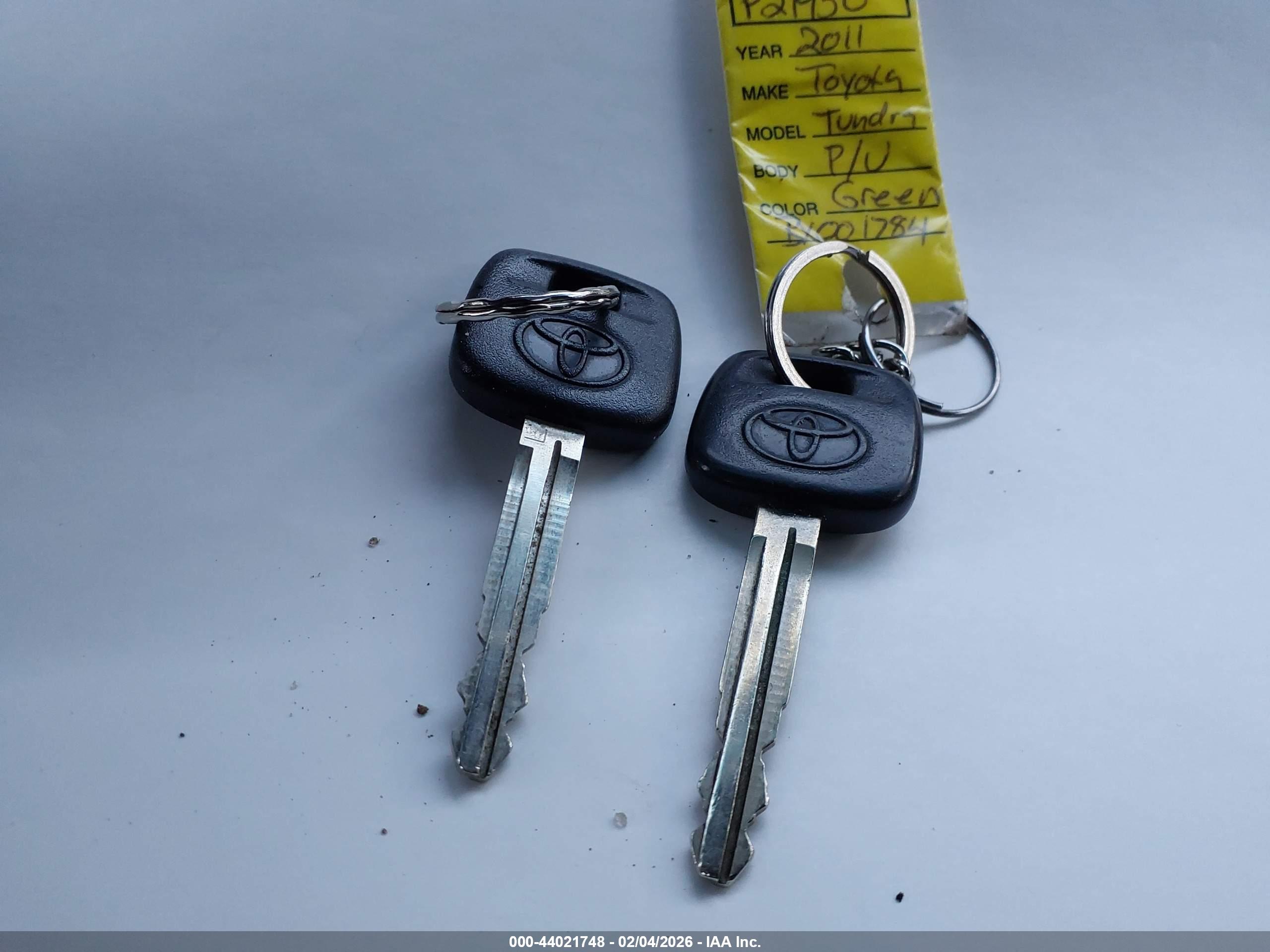 TOYOTA TACOMA image 11