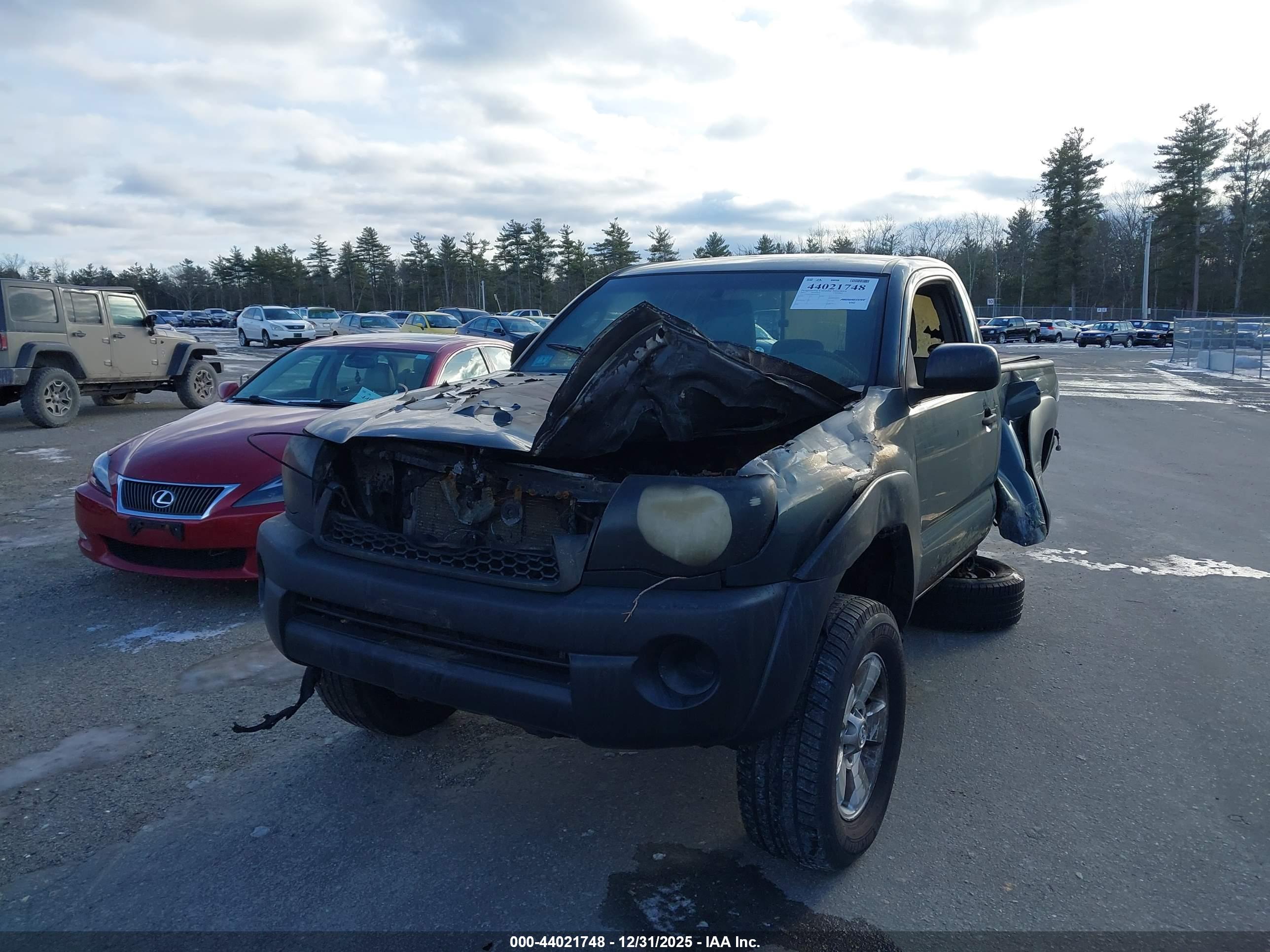 TOYOTA TACOMA image 2