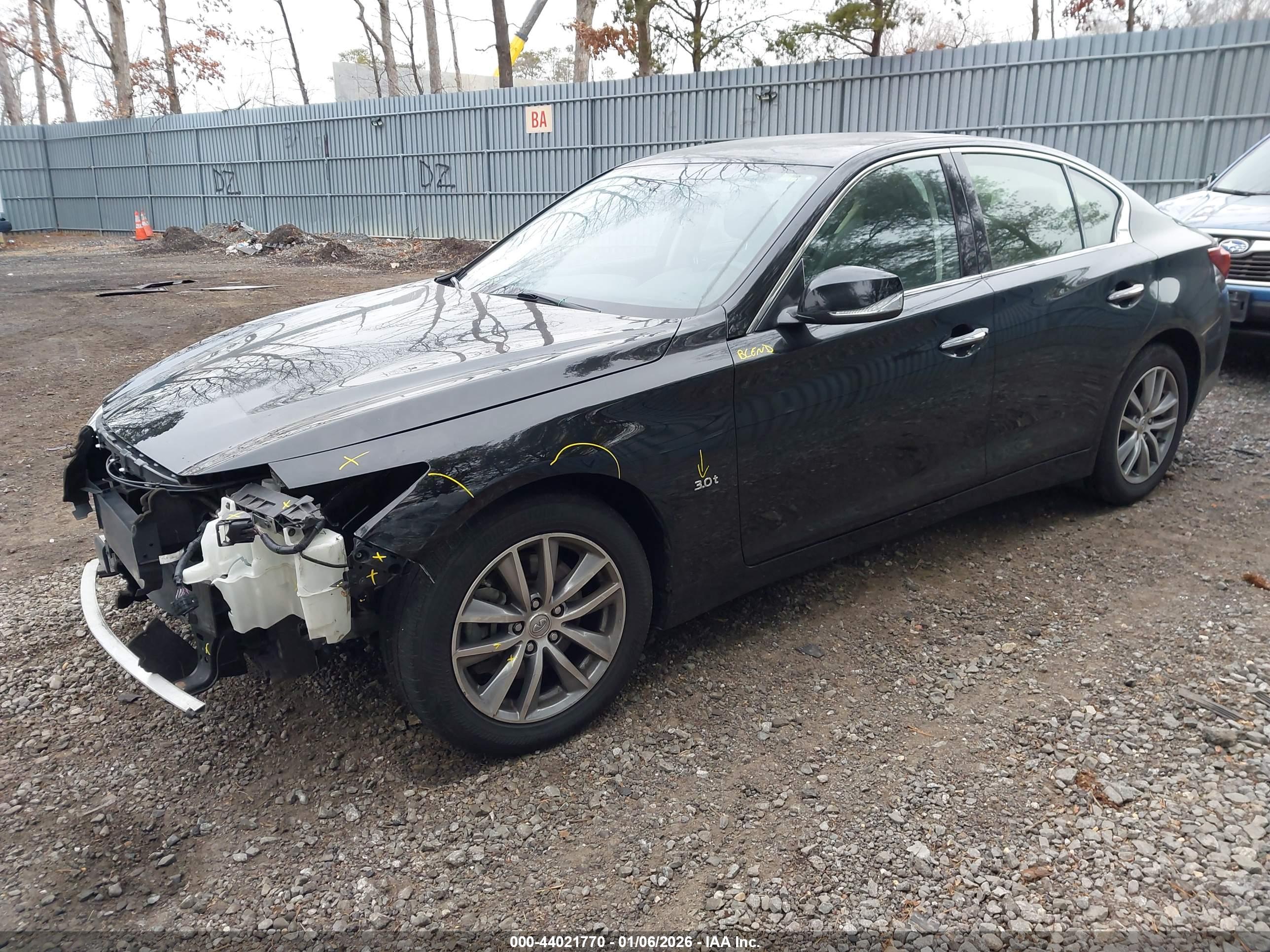 INFINITI Q50 image 2