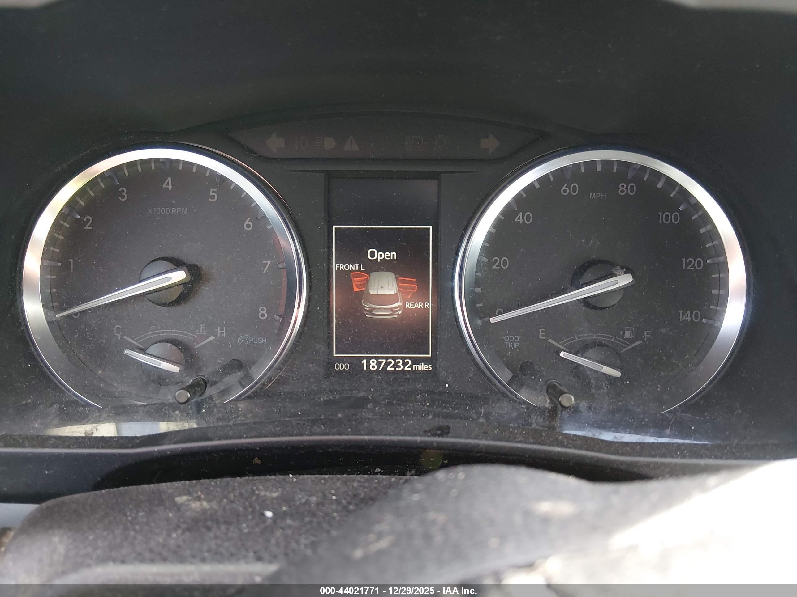 TOYOTA HIGHLANDER image 7