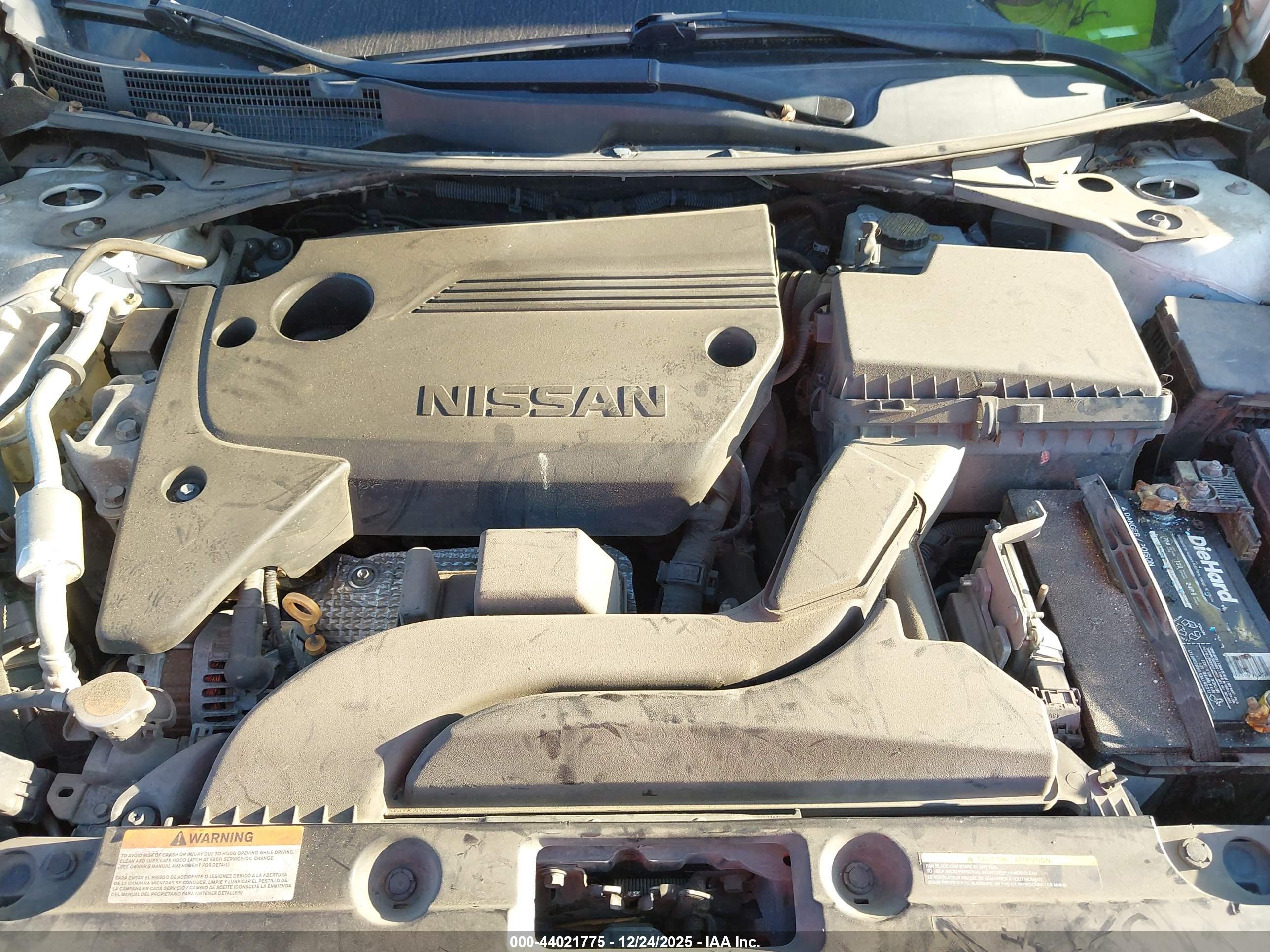 NISSAN ALTIMA image 10