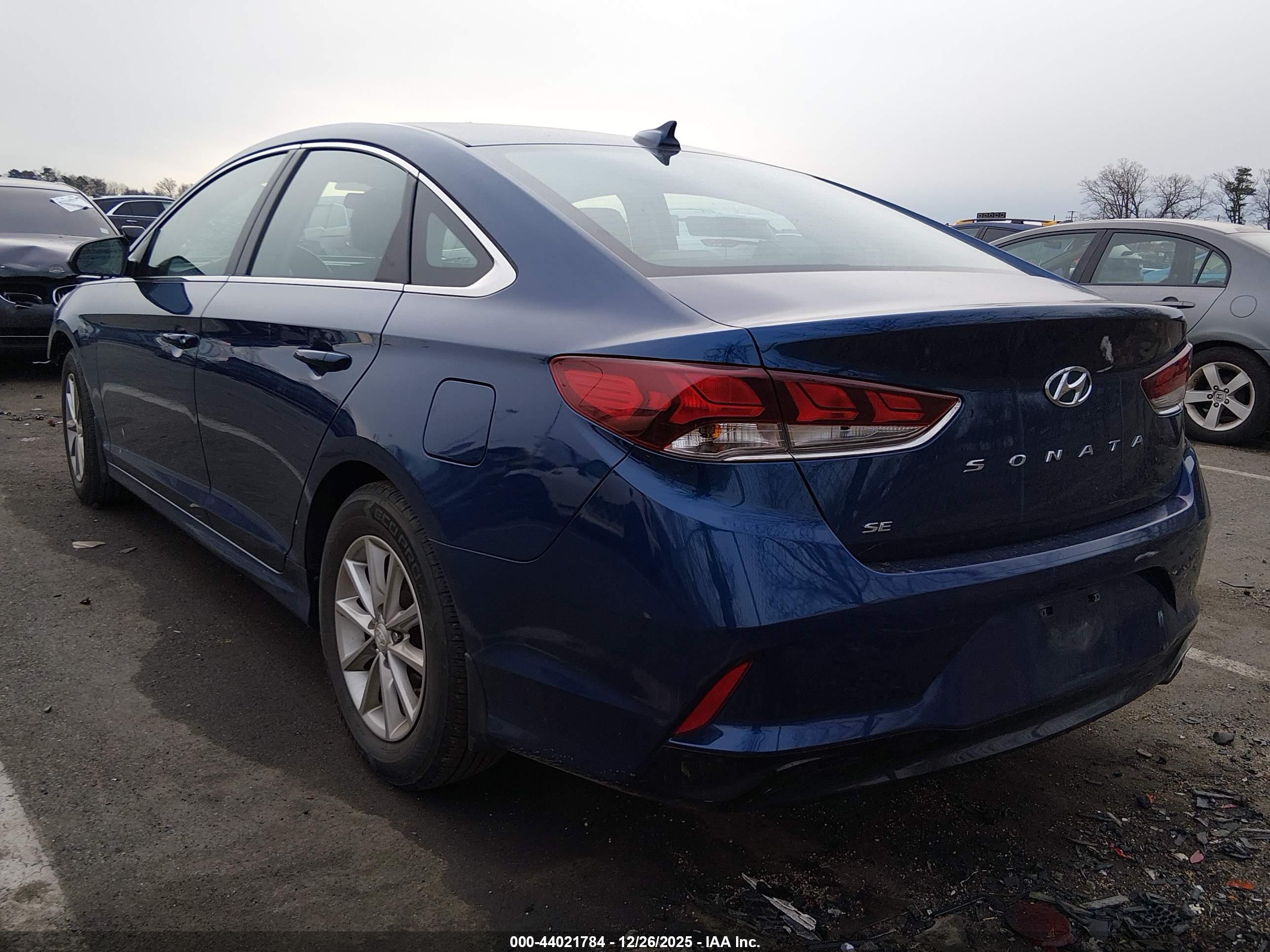 HYUNDAI SONATA image 3