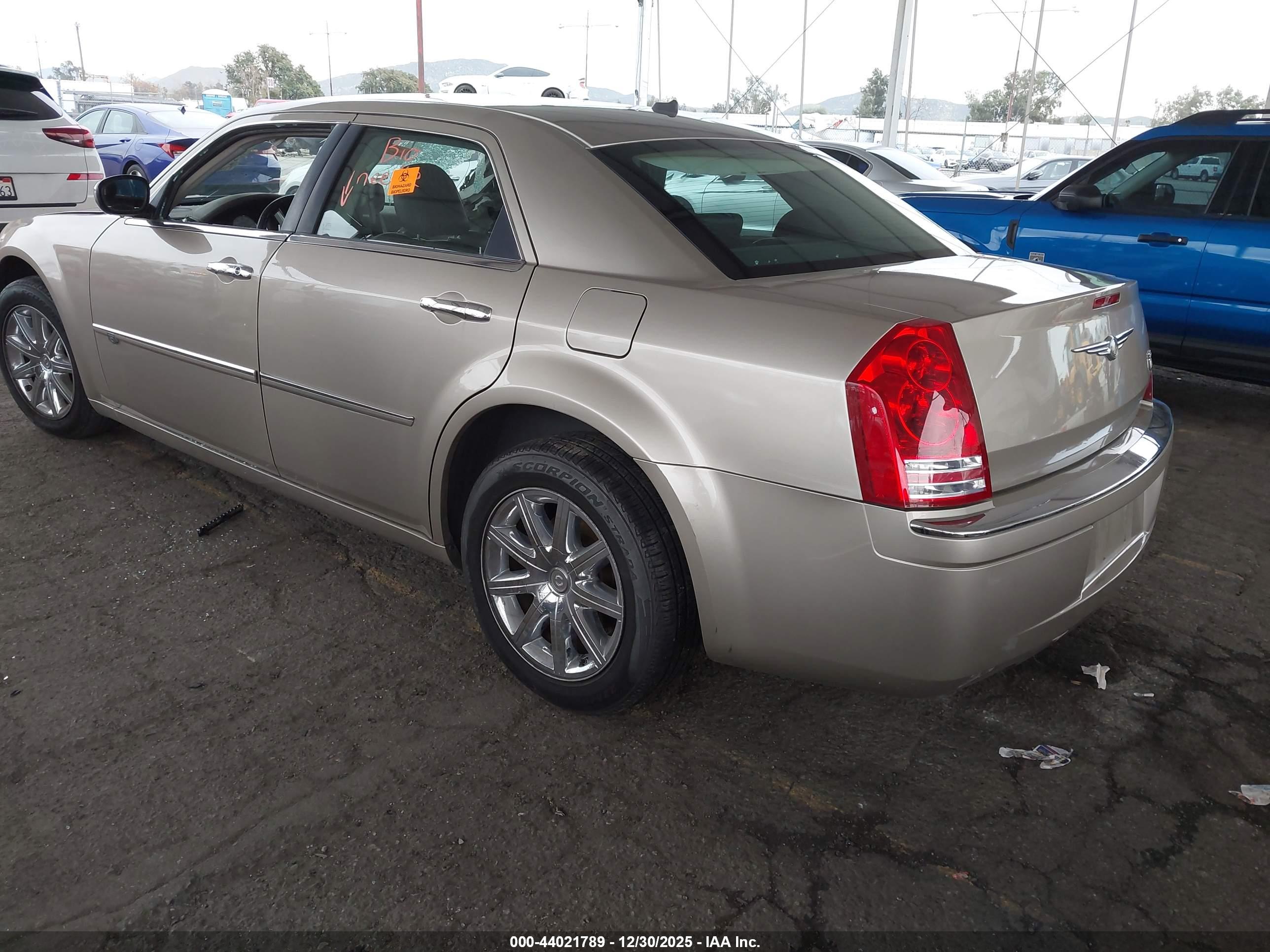 CHRYSLER 300C image 3