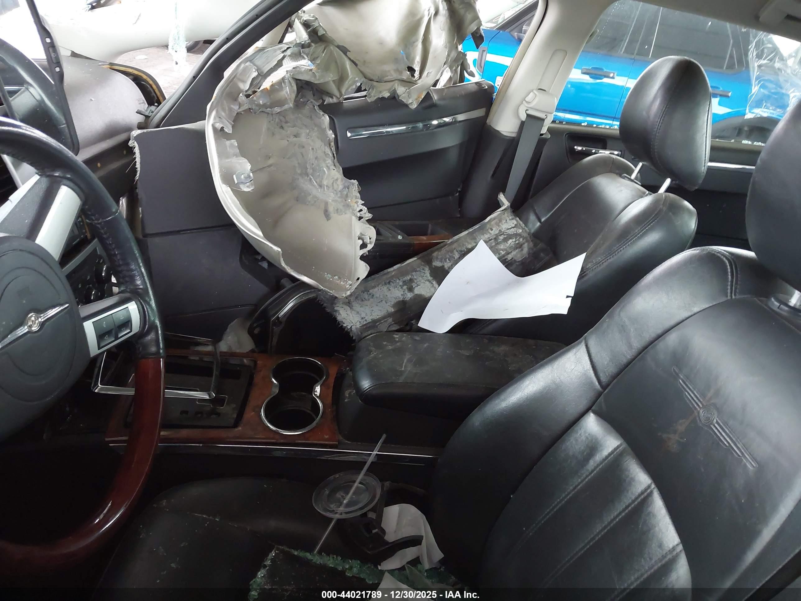 CHRYSLER 300C image 5